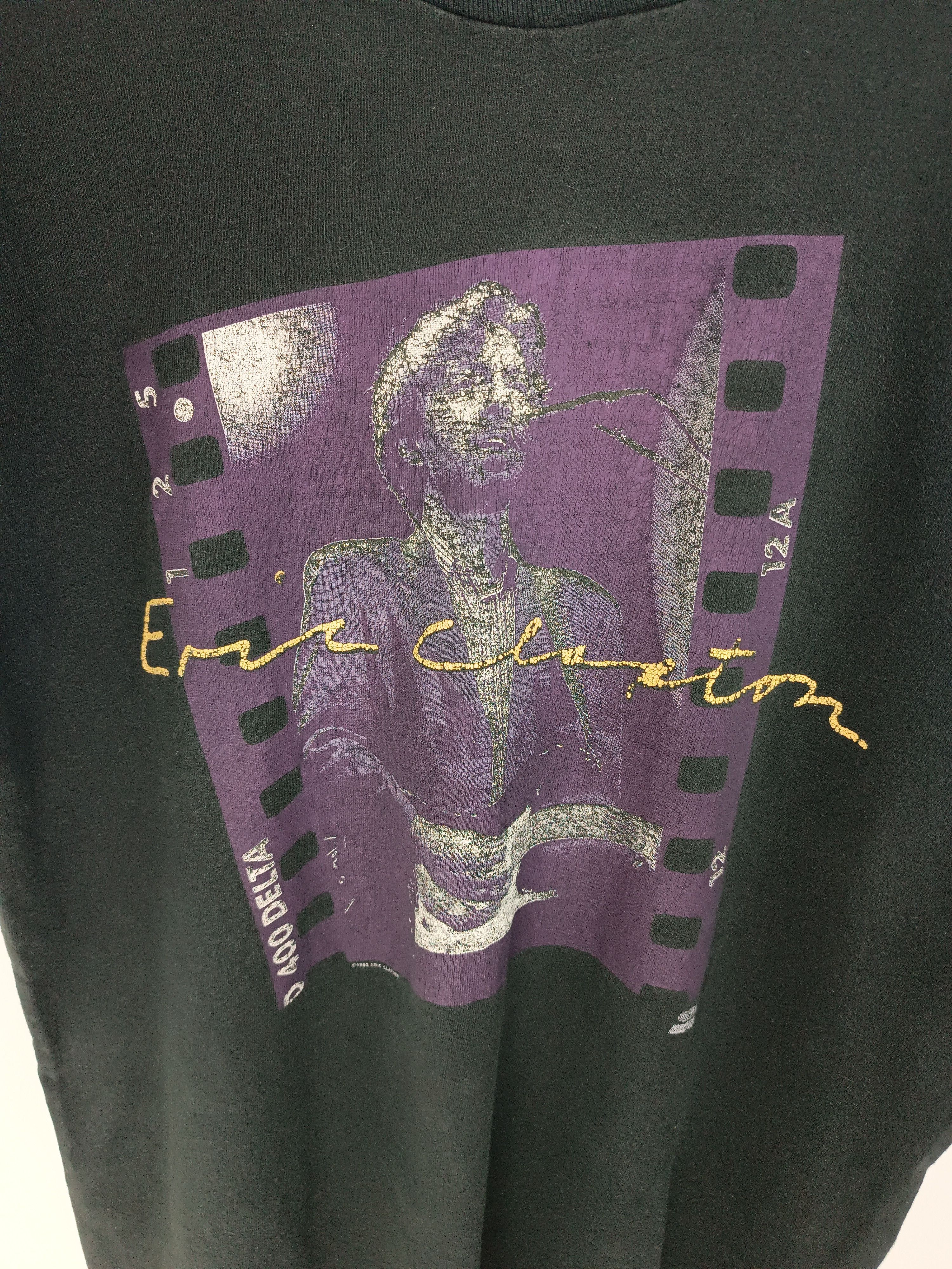 Vintage THRASHED FADED VINTAGE 1992 ERIC CLAPTON hendrix beck dylan Size US L / EU 52-54 / 3 - 10 Thumbnail