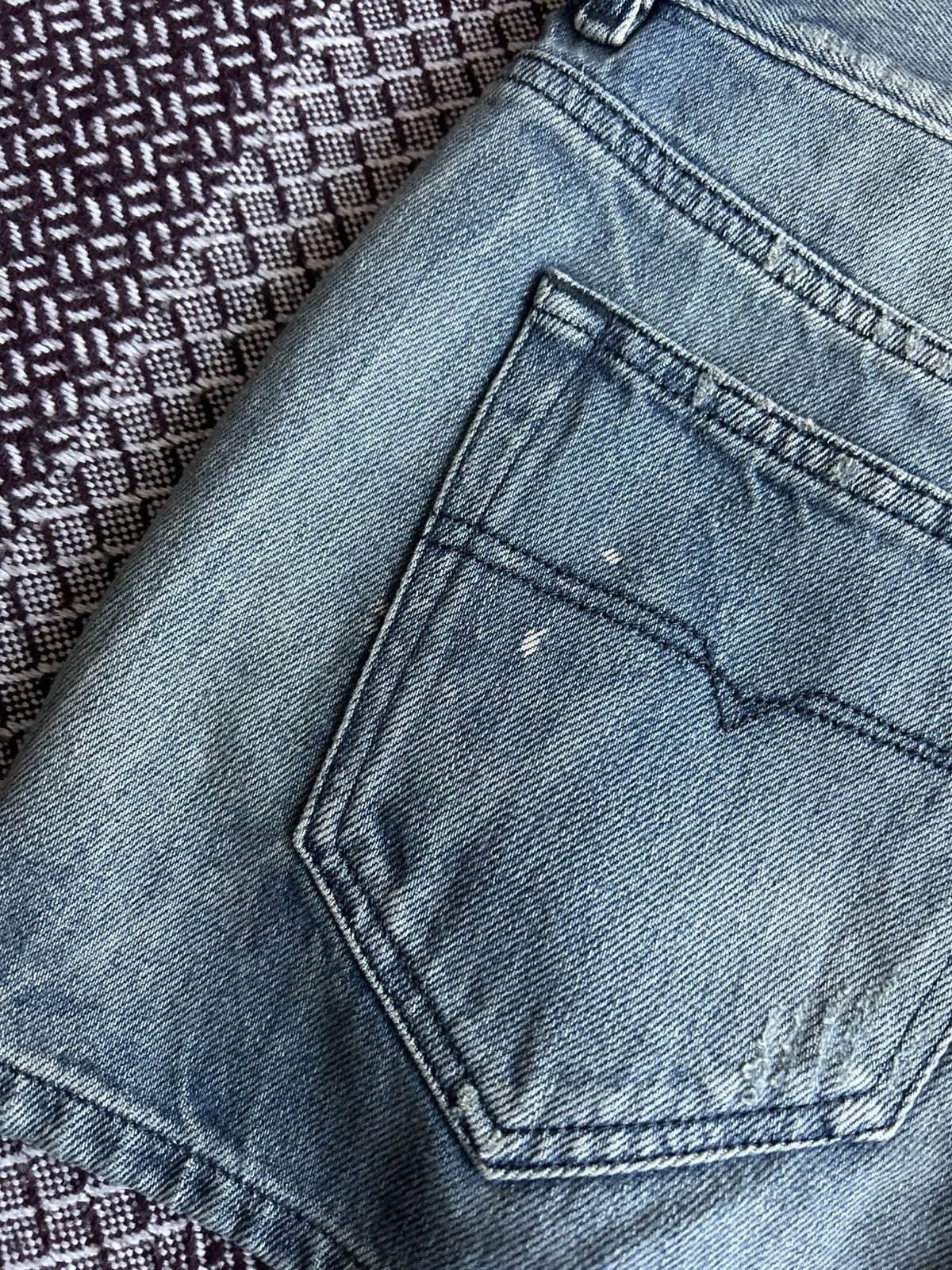 Diesel Vintage Diesel Mini Skirt Distressed Y2K Faded 00s Size 30 Size 30" / US 8 / IT 44 - 4 Thumbnail