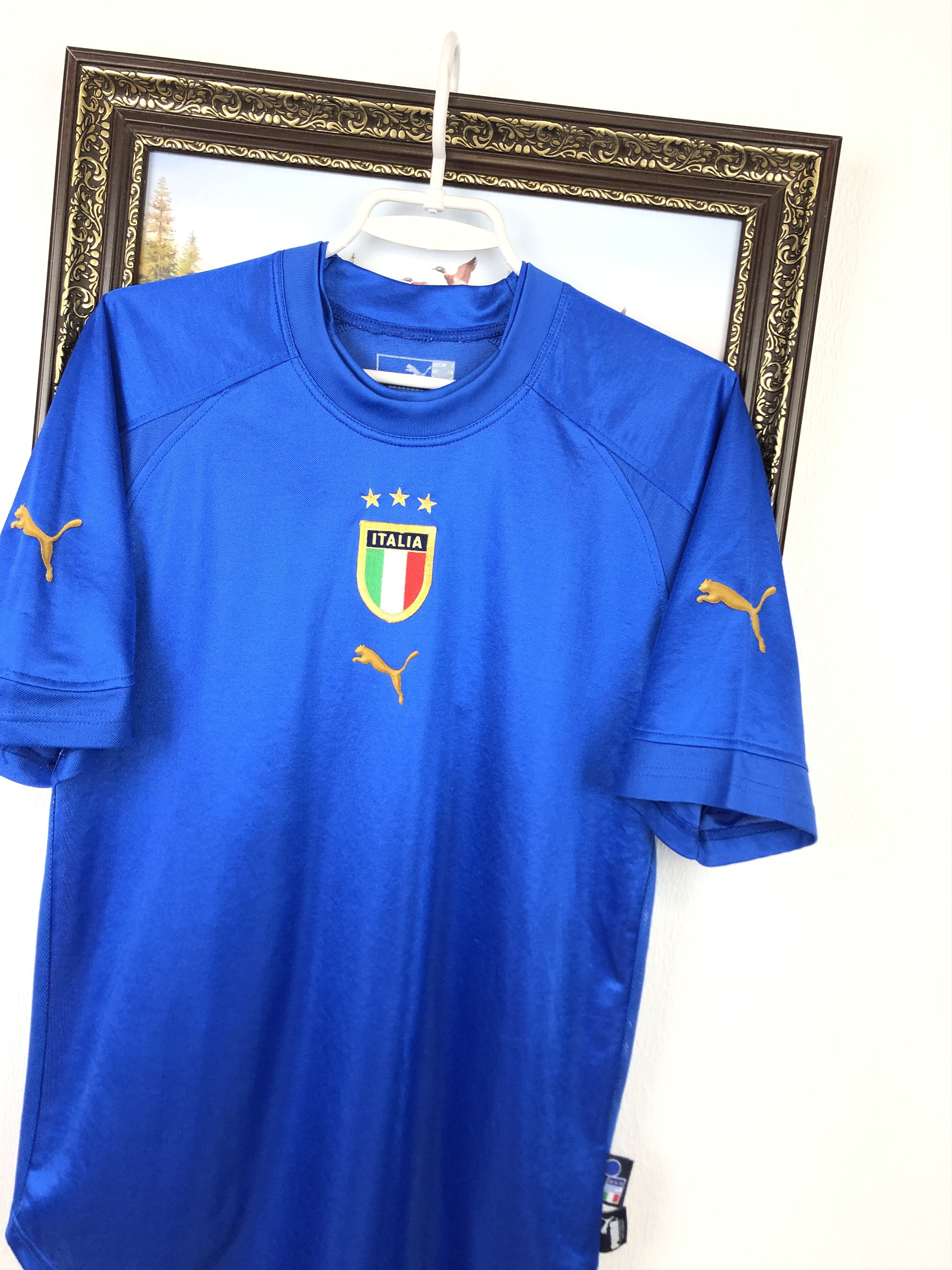 Vintage Italy football shirt 2004 Soccer Puma Maglia Jersey Trikot Size US S / EU 44-46 / 1 - 4 Thumbnail