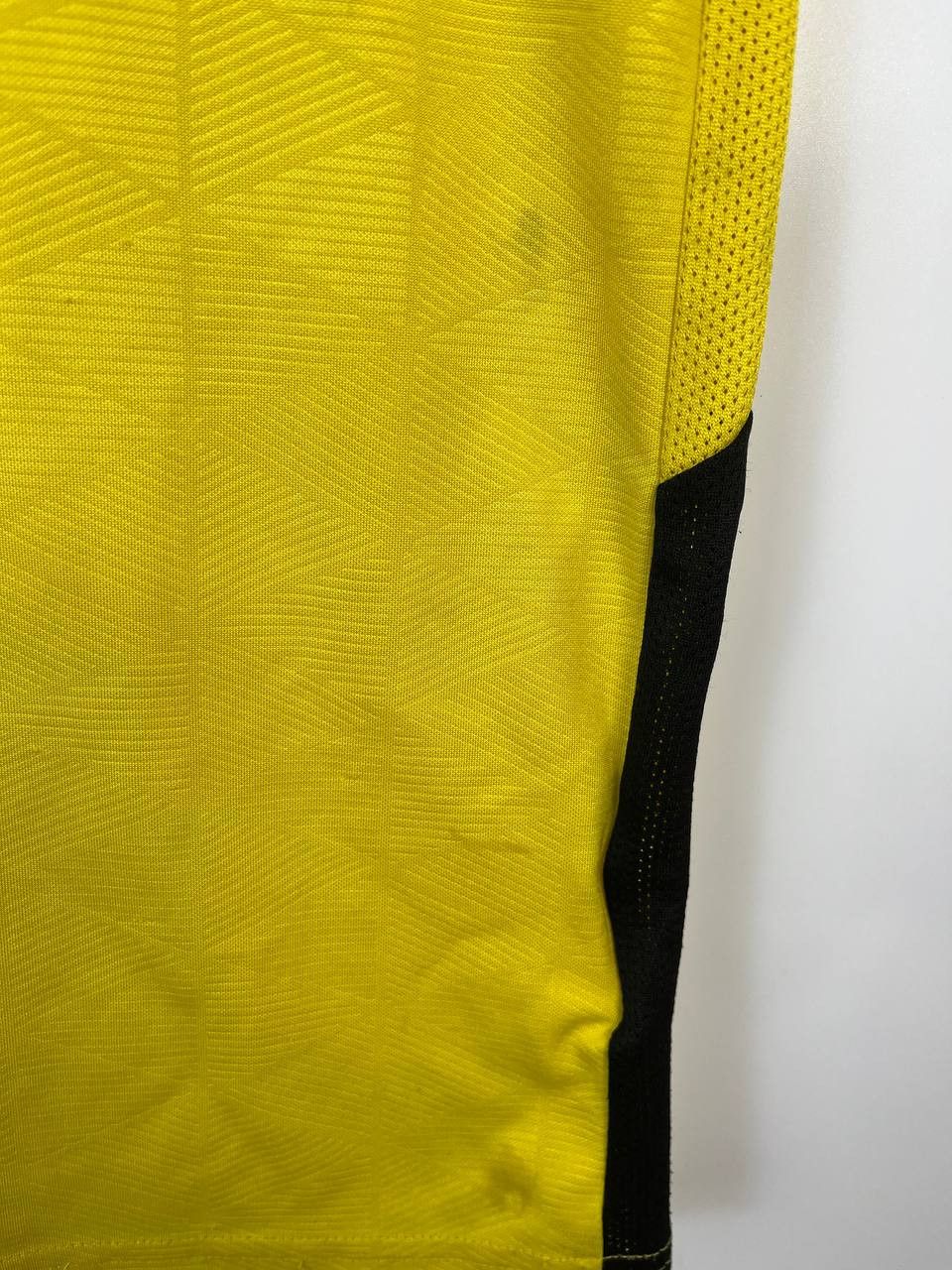 Nike BSC YOUNG BOYS 22/23 HOME SHIRT NIKE DRI-FIT BV6749-720 SzXL Size US XL / EU 56 / 4 - 7 Thumbnail