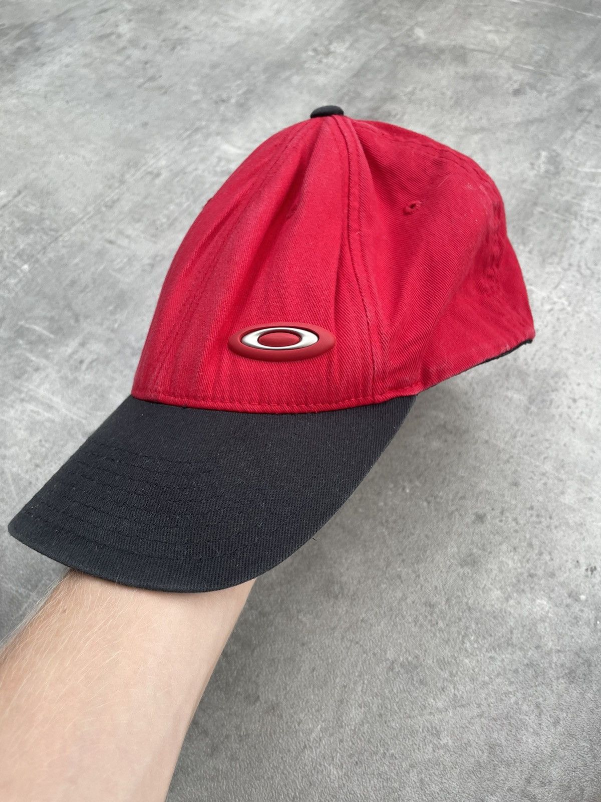 Oakley Oakley Moscow Hat | Grailed