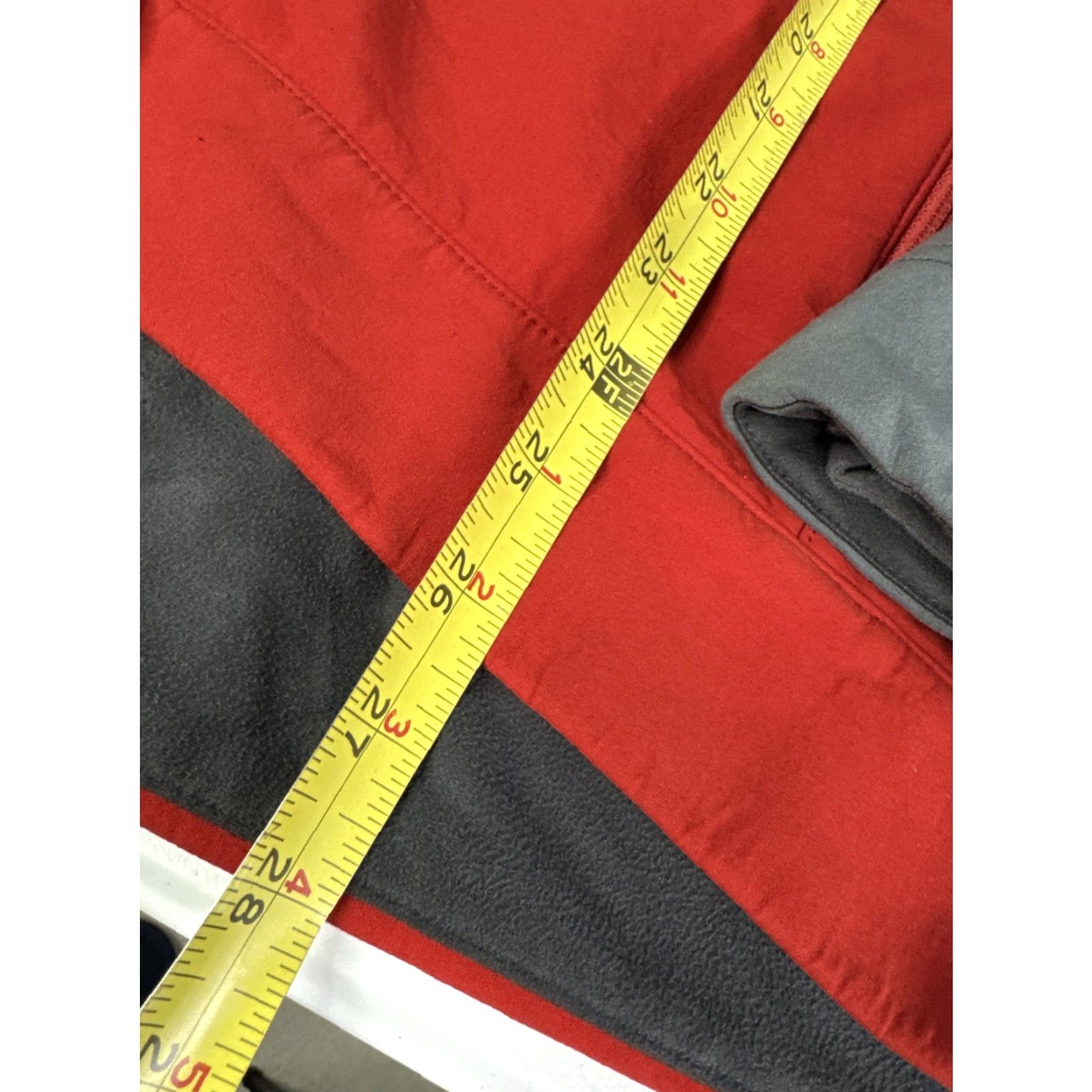 The North Face VINTAGE? The North Face Apex Softshell Jacket Windbreaker L Mens Red & Gray The North Face Apex Jacket Windbreaker Mens L Red Gray Size US L / EU 52-54 / 3 - 6 Thumbnail