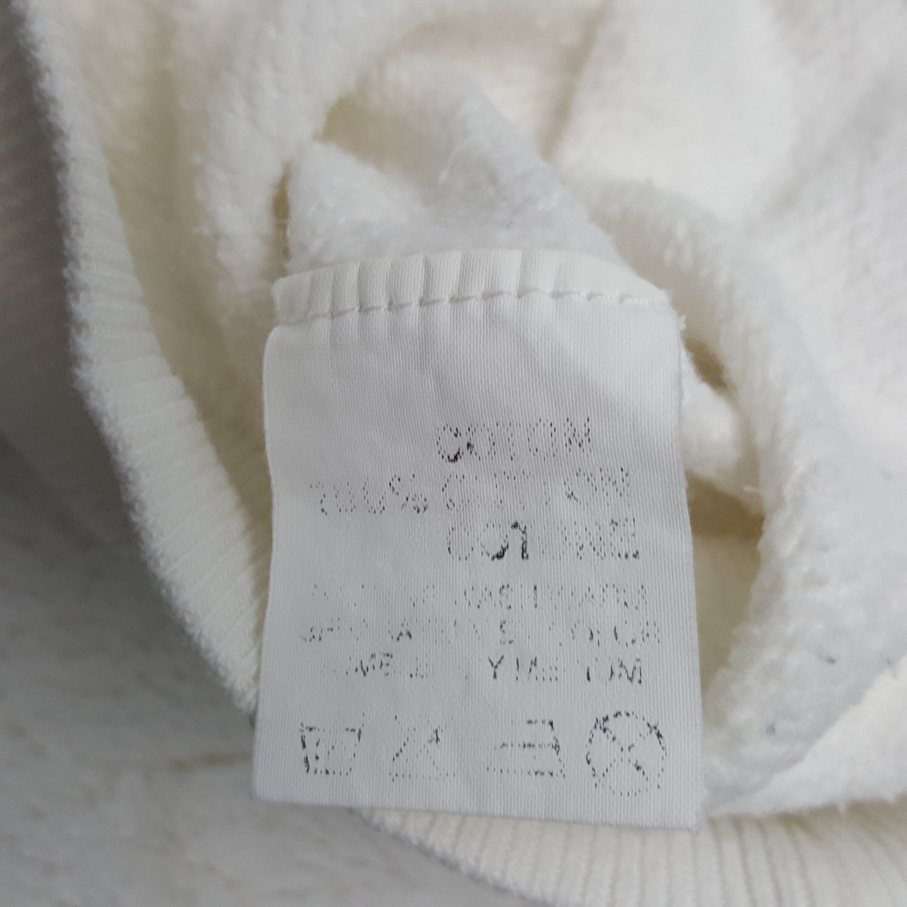 Bape × Vintage A Bathing Ape for Human Crewneck Size US L / EU 52-54 / 3 - 8 Thumbnail