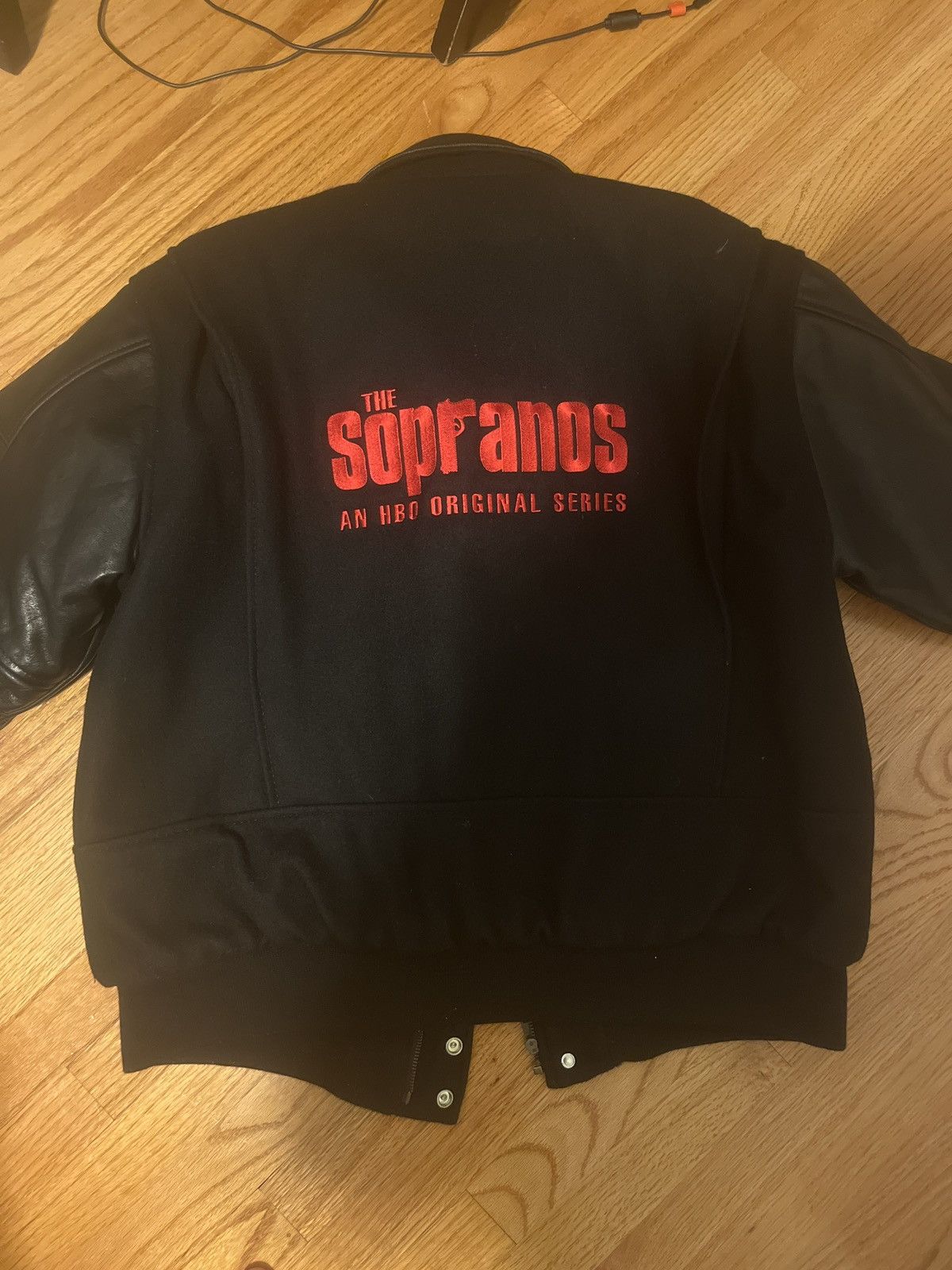 Vintage Vintage Sopranos Leather Varsity Jacket Size US L / EU 52-54 / 3 - 1 Thumbnail