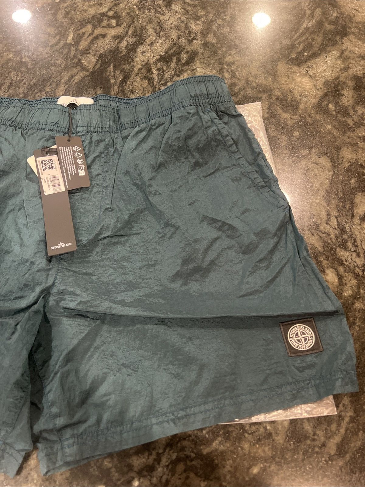 Stone Island STONE ISLAND NYLON BOTTLE GREEN BATHING SUIT $285 SZ XL NWT Size US 36 / EU 52 - 3 Thumbnail