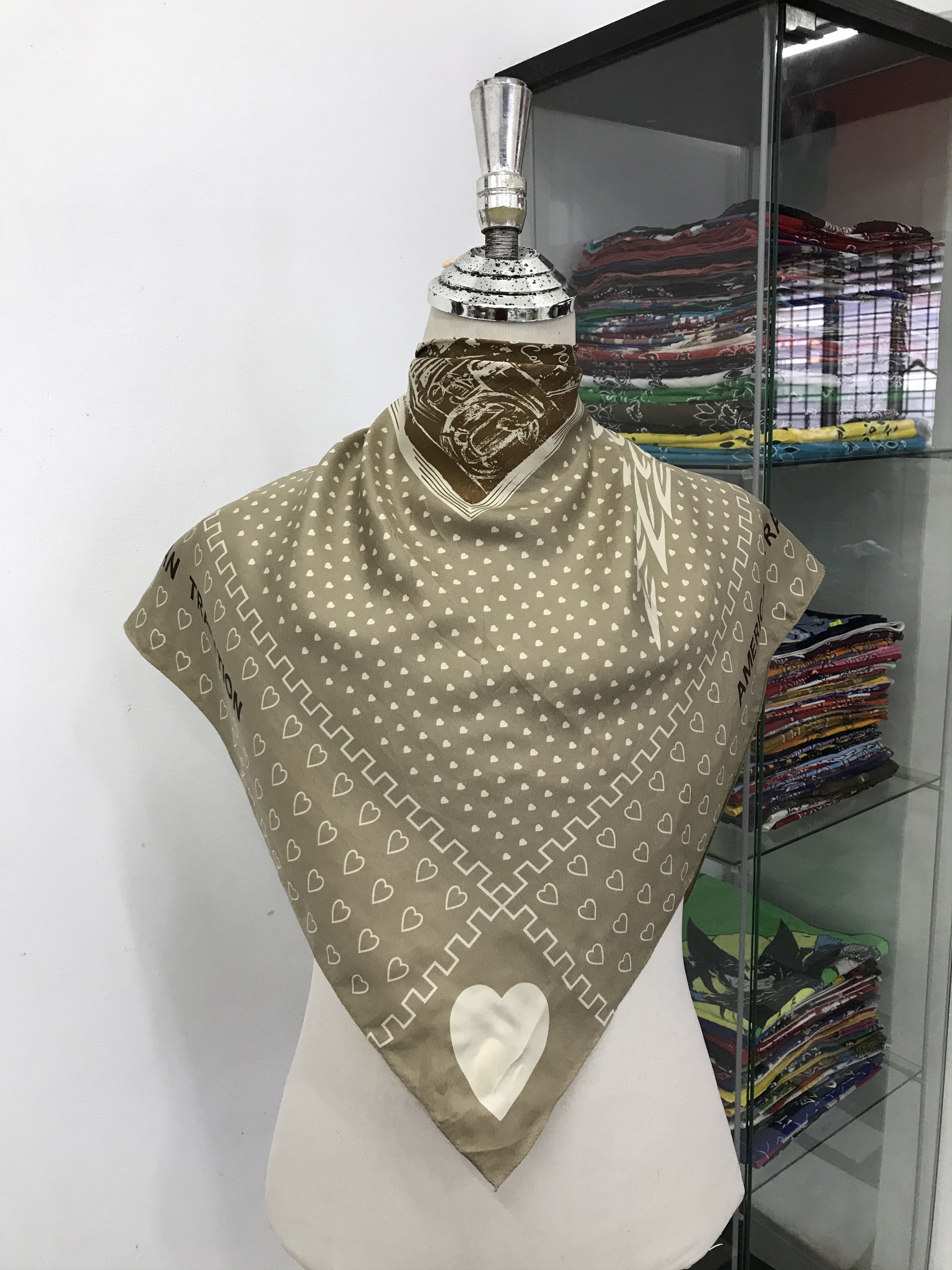 Guess Vintage Guess Silk Scarf Size ONE SIZE - 1 Thumbnail
