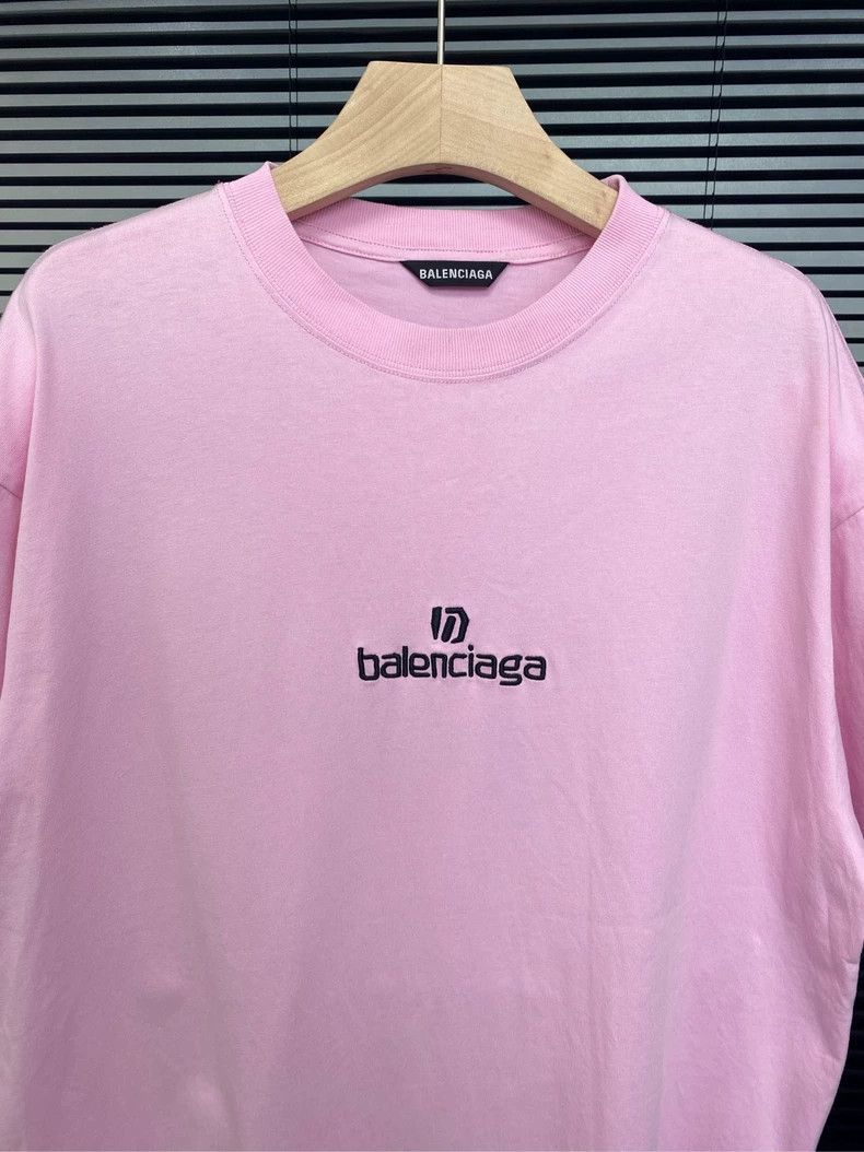 Balenciaga Balenciaga Football Alphabet Embroidered Short Sleeve Size US XS / EU 42 / 0 - 3 Thumbnail