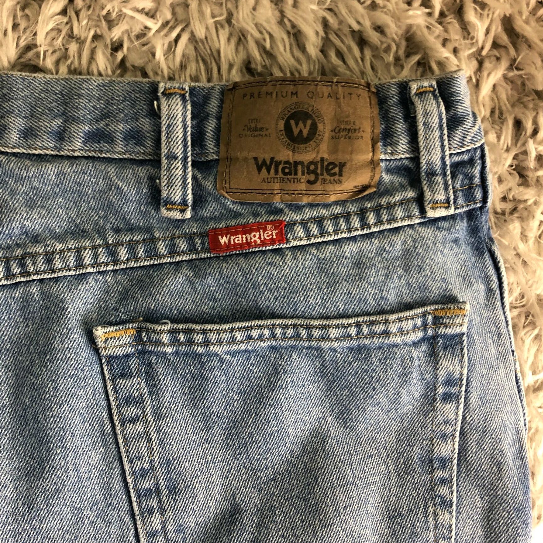 Wrangler Wrangler Mens 38x30 Regular Fit Mid Rise Straight Leg Medium Wash Blue Jean Size US 38 / EU 54 - 6 Thumbnail