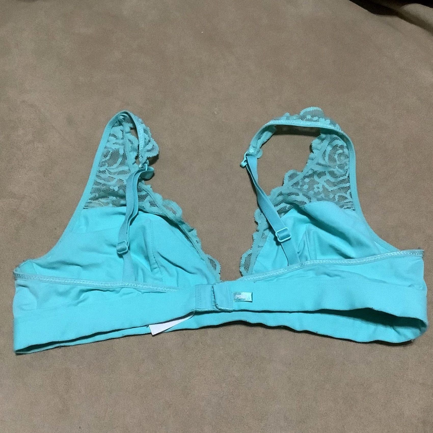 Victoria's Secret Victoria’s Secret PINK Lace Plunge Bralette Bra M Teal Semi-Opaque Lace Adjustable Breathable Comfort Straps Full Coverage Plunge Size ONE SIZE - 4 Thumbnail