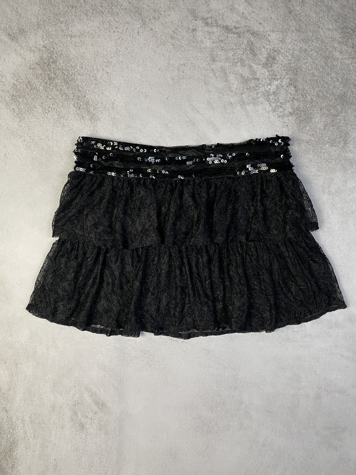 Japanese Brand 2000s Ghost of Harlem Agejo Sequined Waist Lace Mini Skirt Size 27" / US 4 / IT 40 - 1 Thumbnail