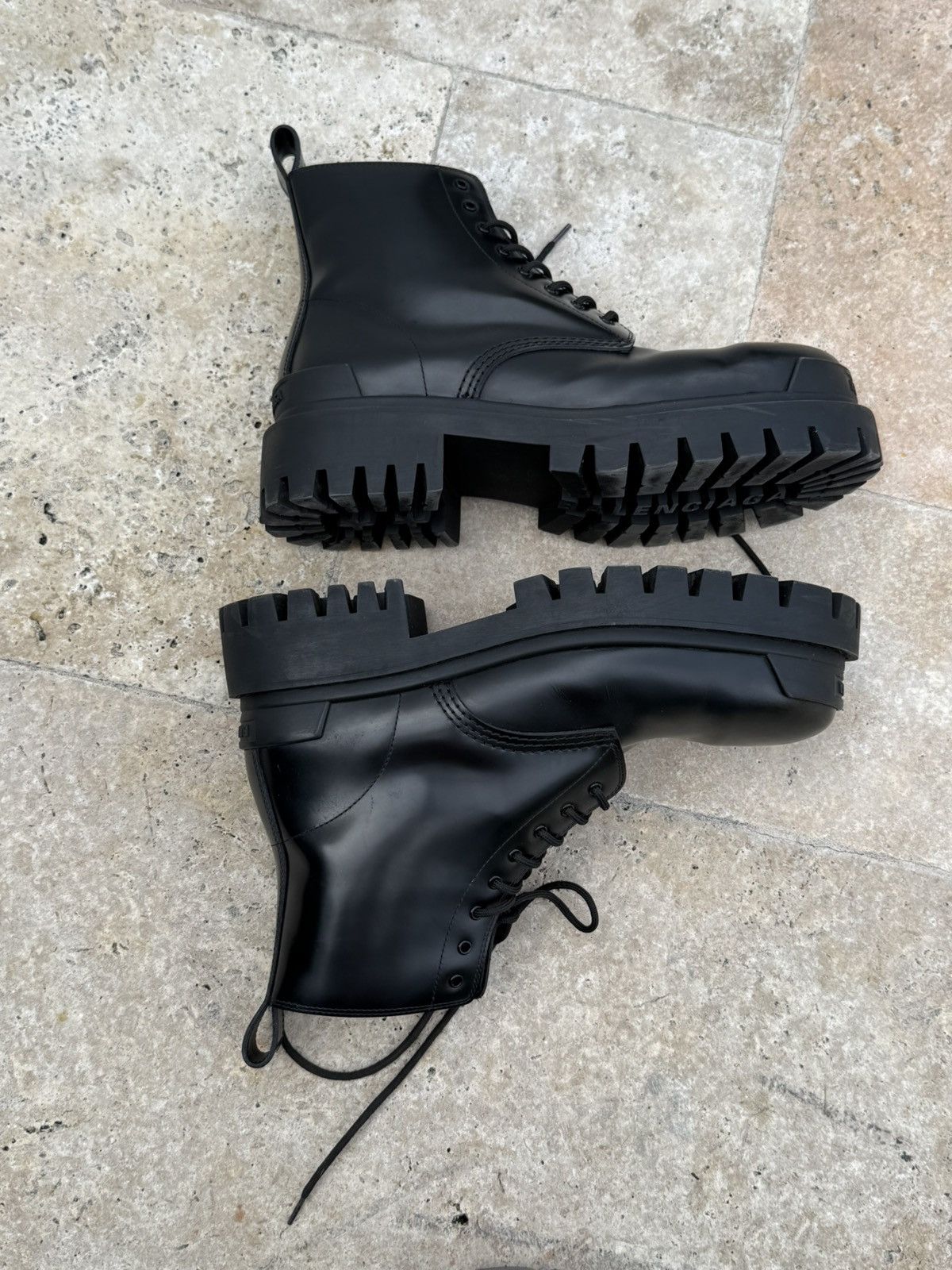 Balenciaga Balenciaga Leather Strike Boots Size US 10 / EU 43 - 13 Thumbnail