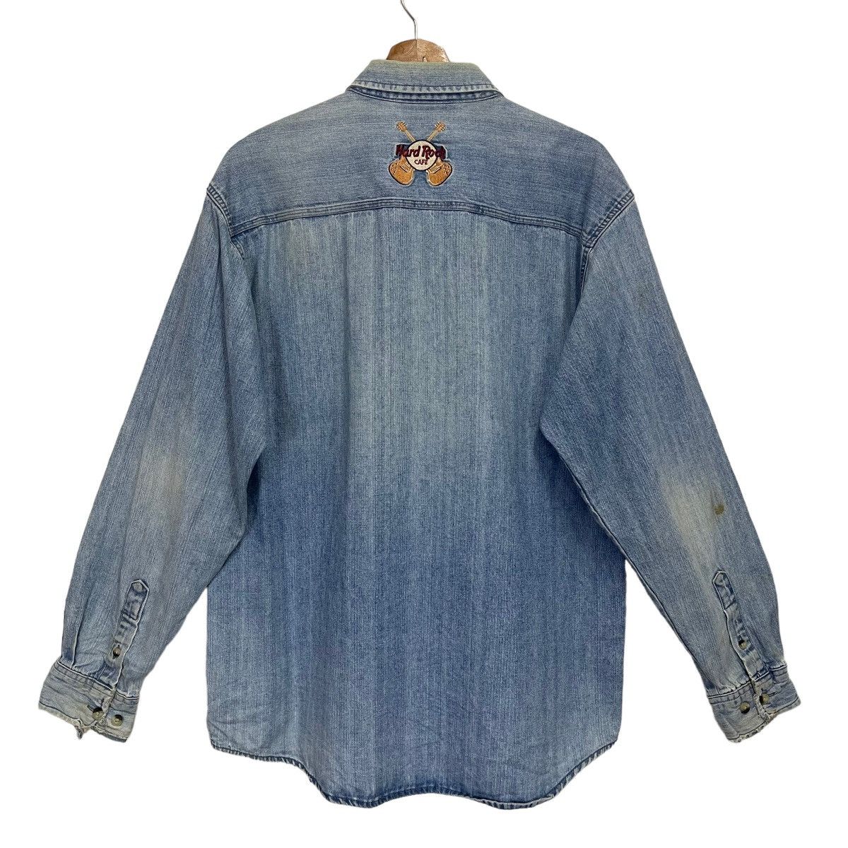 Hard Rock Cafe DISTRESSED!! Hard Rock Cafe Houston Jeans Shirt Size US M / EU 48-50 / 2 - 6 Thumbnail