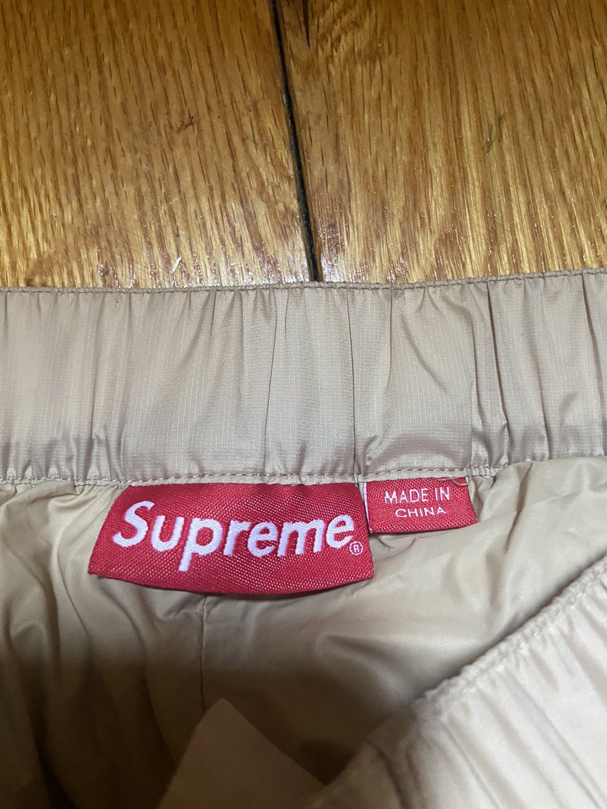Supreme Supreme FW22 Micro Down Pant Size US 30 / EU 46 - 4 Thumbnail