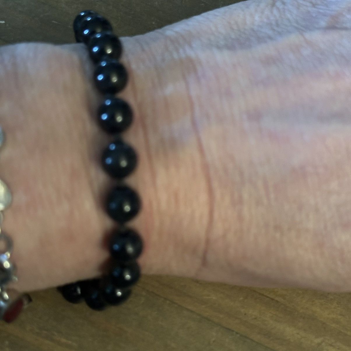 Vintage Vintage black glass bead bracelet Size ONE SIZE - 3 Thumbnail