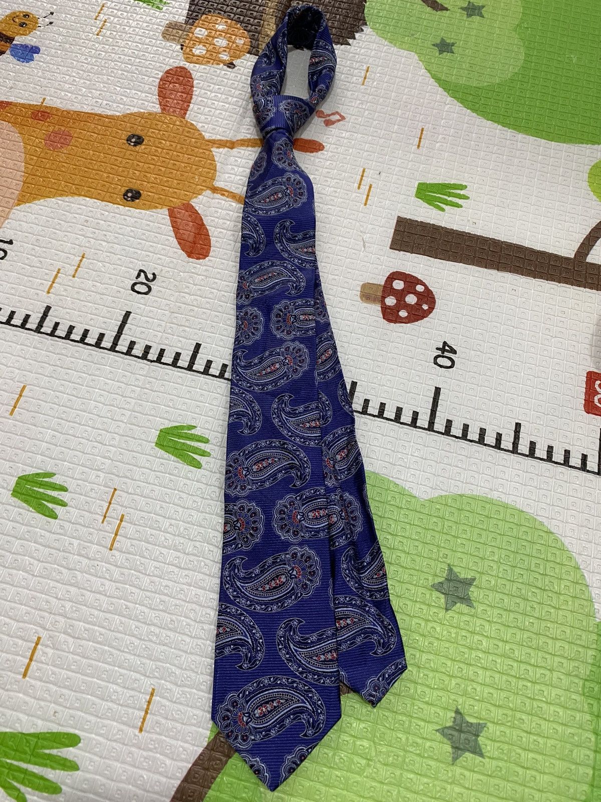 Japanese Brand Alara Paisley Pattern Wide Necktie Blue Purple Vintage Size ONE SIZE - 3 Thumbnail