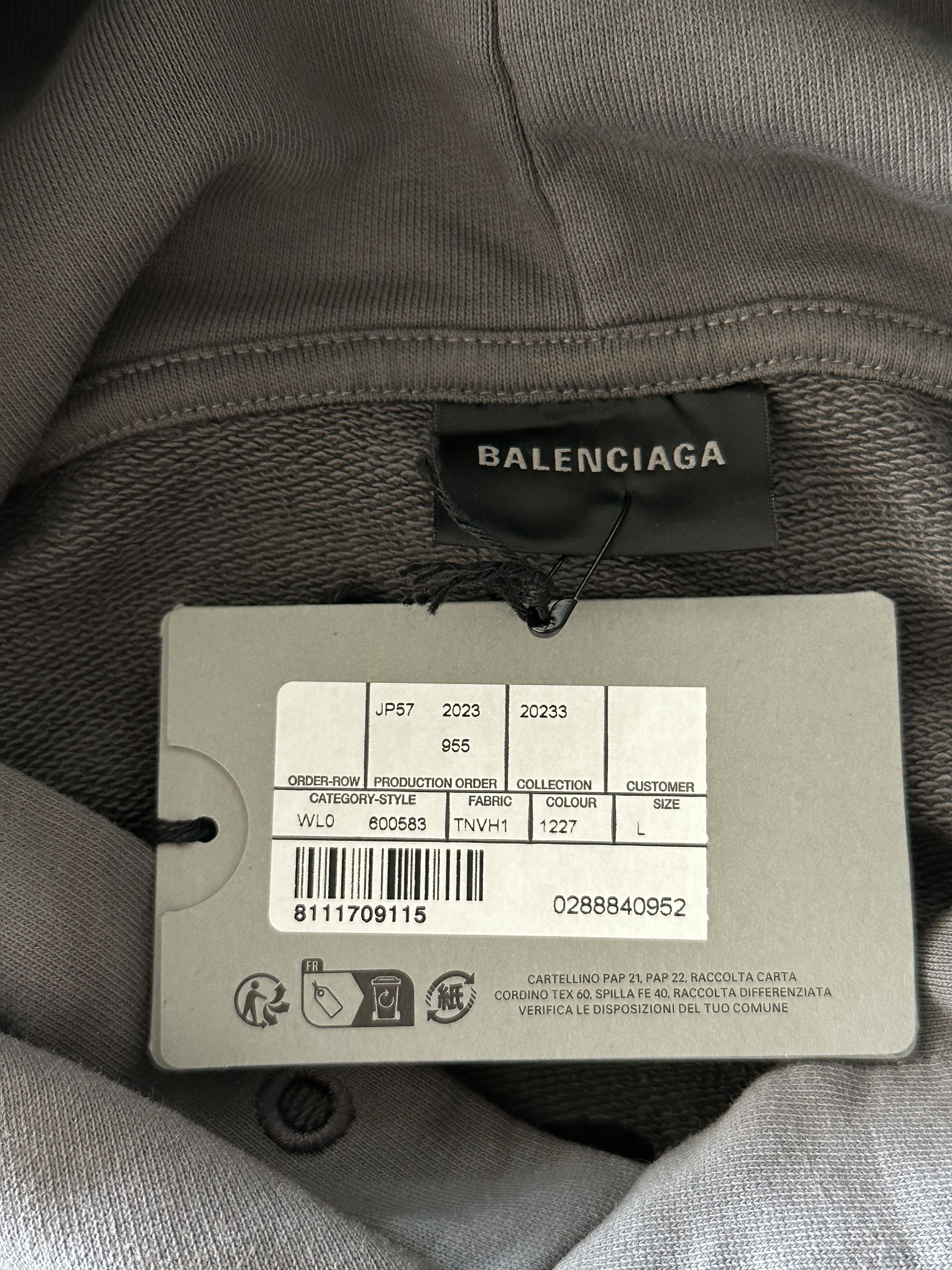 Balenciaga Balenciaga Grey & Black Embroidered Logo Hoodie Size US XXL / EU 58 / 5 - 3 Thumbnail