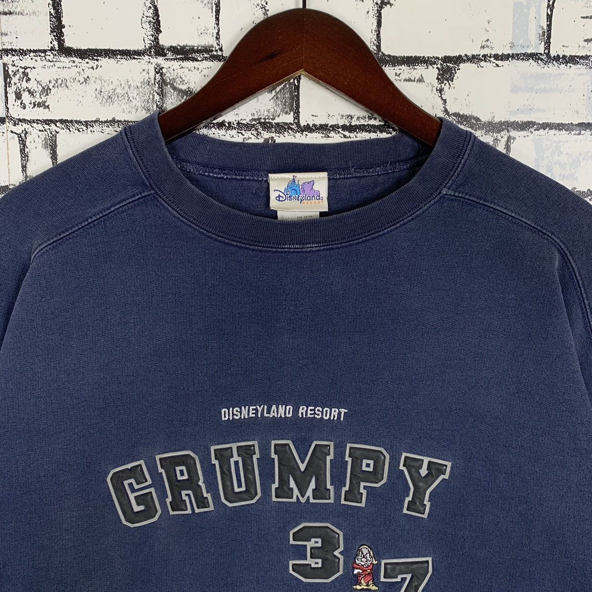 Cartoon Network × Disney × Vintage Vintage Disneyland Resort Embroidery Sweatshirt Crewneck Size US XL / EU 56 / 4 - 2 Thumbnail