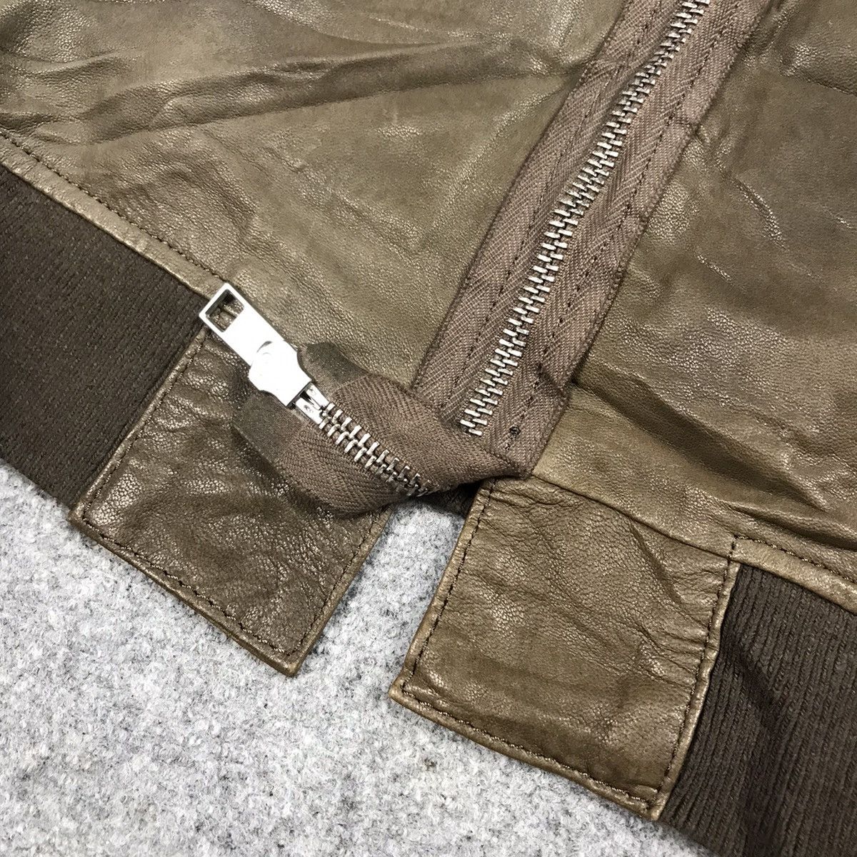 Allsaints ALLSAINTS LEATHER BOMBER JACKET Size US S / EU 44-46 / 1 - 8 Thumbnail