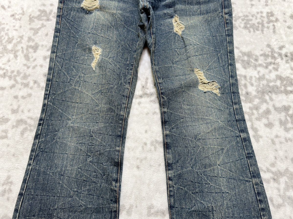 If Six Was Nine Y2K Lowbox Distressed Studded Low Rise Flare Denim Jeans Size US 31 - 6 Thumbnail