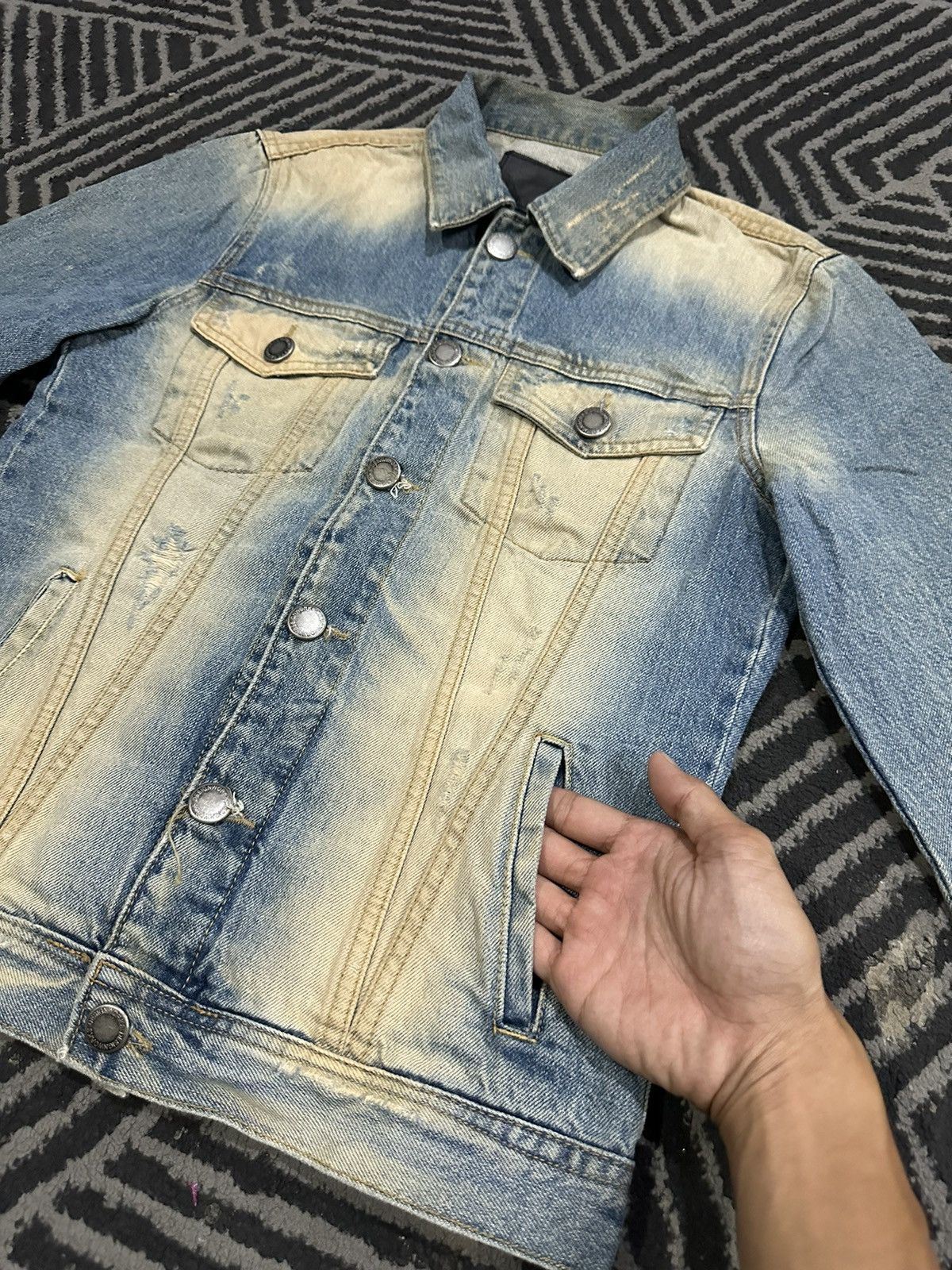 Vintage Vintage DESIGNWORK Acidwash Style Buttoned Denim Jacket Size US S / EU 44-46 / 1 - 4 Thumbnail