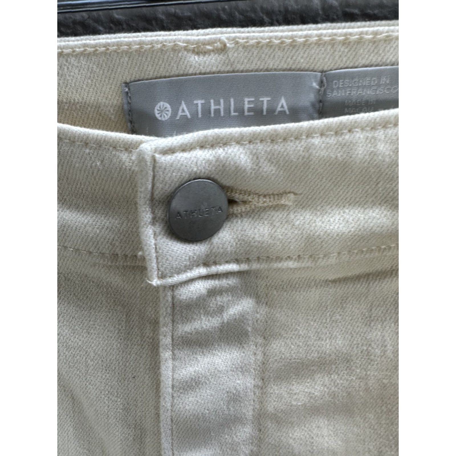Athleta Athleta Women's Jeans Vanilla High Rise Tapered Cotton Size 10, 29in Inseam, Light Wash, Regular Rise, 32x29, Vintage? Size 32" / US 10 / IT 46 - 4 Thumbnail