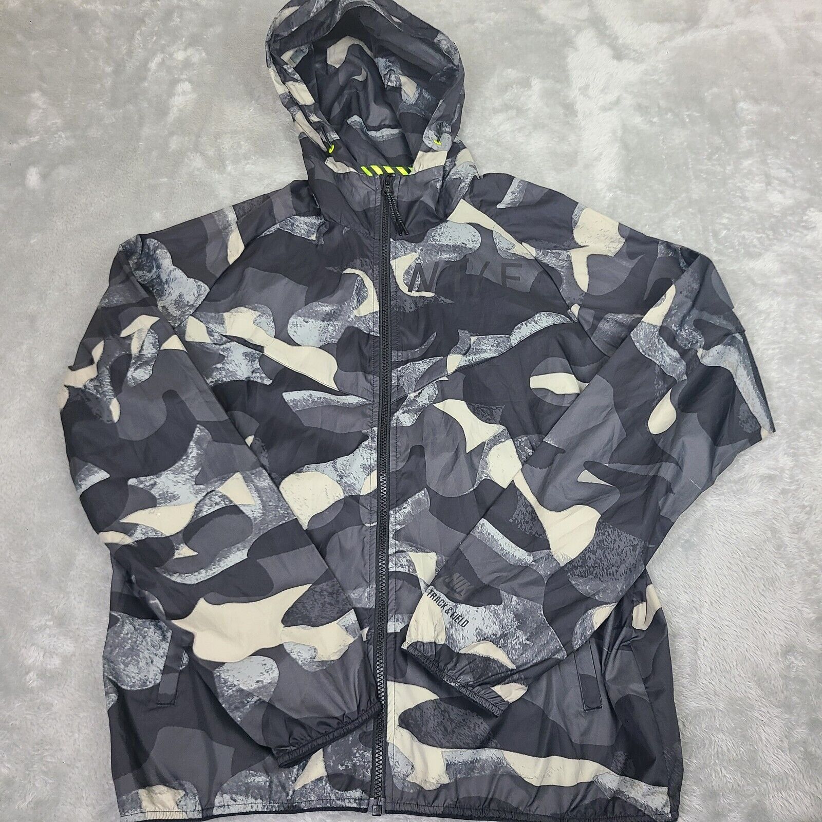 Nike Nike Fullzip Hoodie Windbreaker Camo Black/Gray 687593-010 S Size US M / EU 48-50 / 2 - 1 Thumbnail