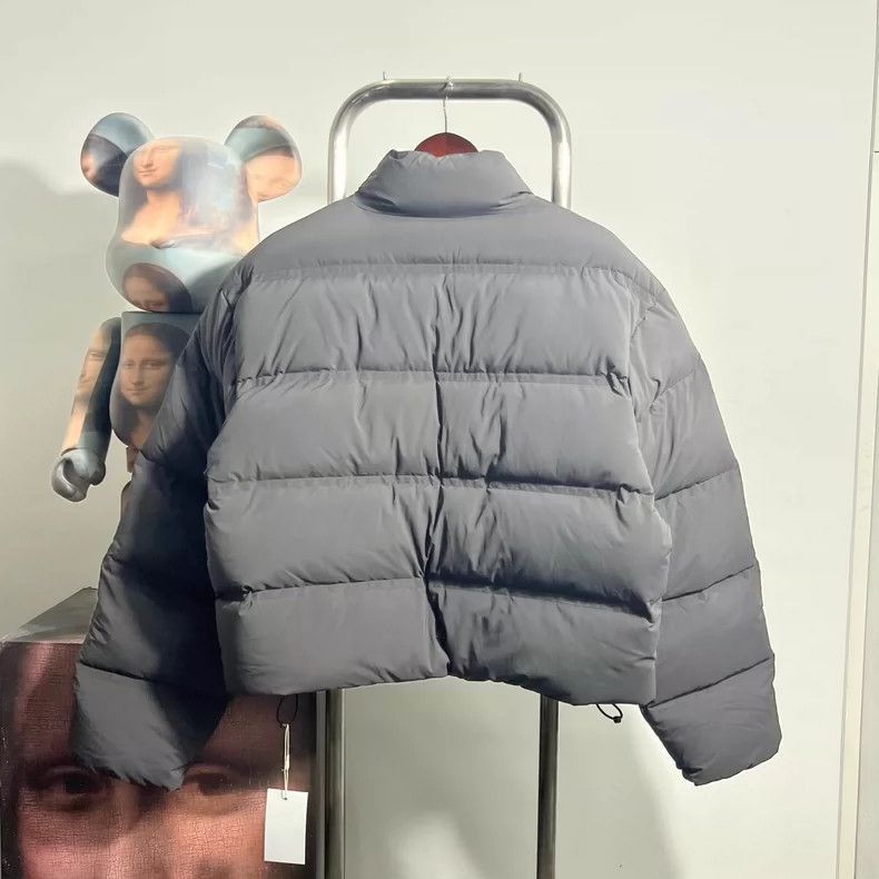 Alexander Wang Alexander Wang Short Down Jacket- Size M / US 6-8 / IT 42-44 - 2 Thumbnail