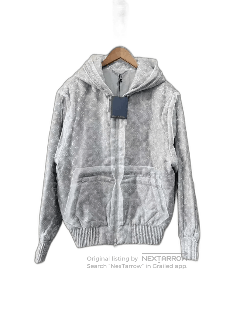Louis Vuitton LouisVuitton LouisVuitton organza printed zip. Size US L / EU 52-54 / 3 - 1 Thumbnail