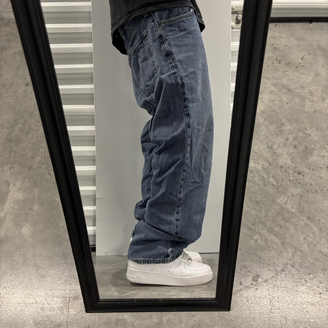 Japanese Brand × Vintage Crazy Vintage Y2K/2000s Grunge Dark Wash Essential Denim Jeans! Size US 36 / EU 52 - 2 Thumbnail