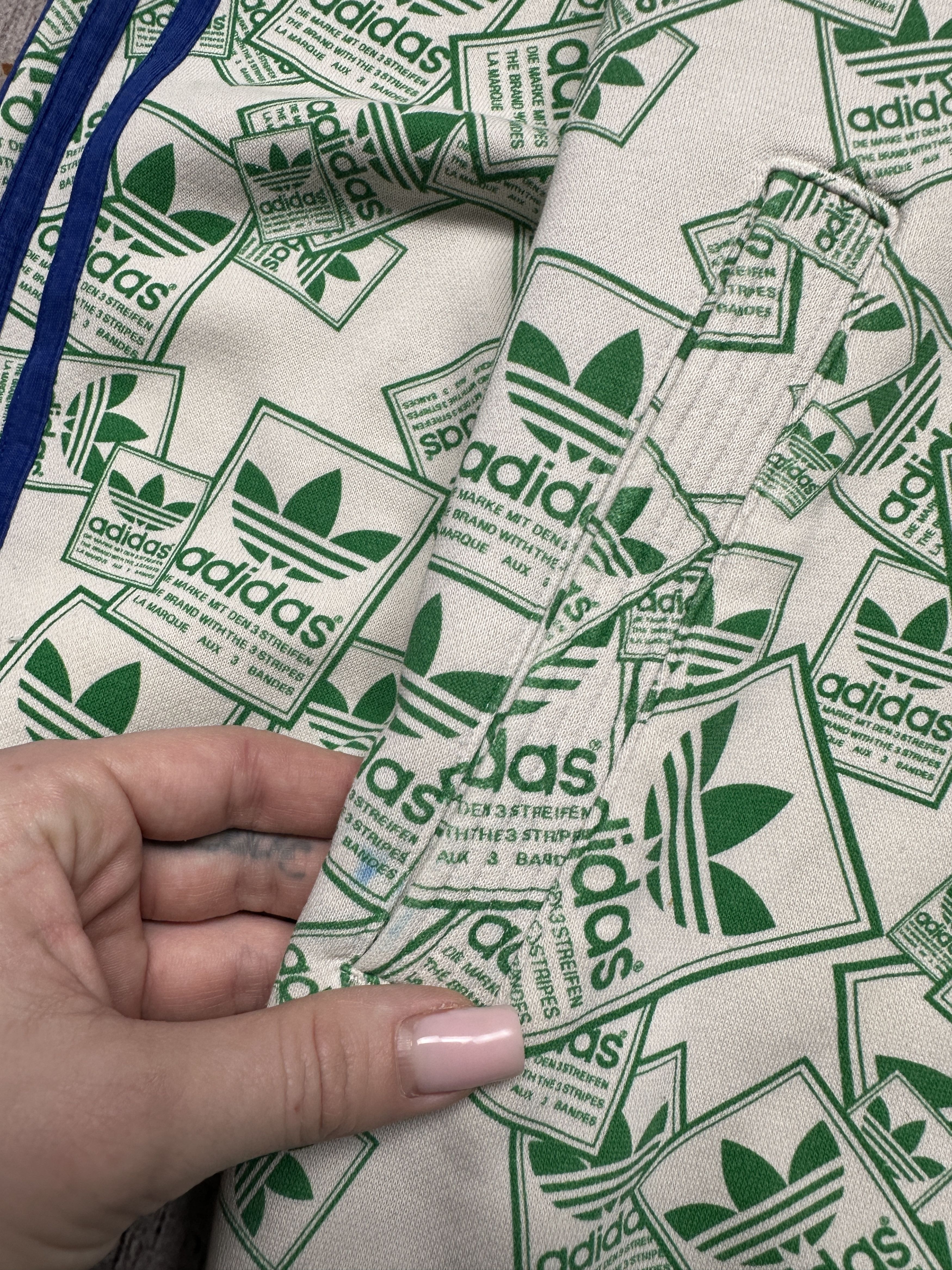 Adidas Adidas Vintage Mens Track Top Jacket y2k Size US L / EU 52-54 / 3 - 5 Thumbnail