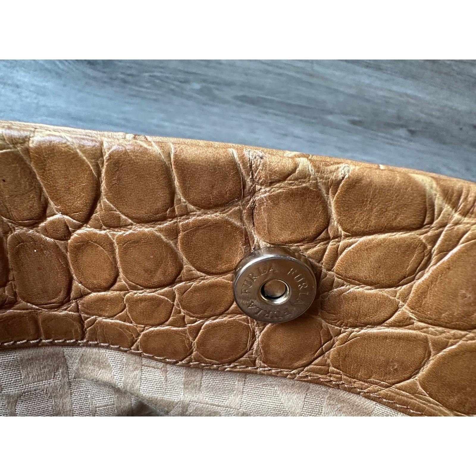 Furla FURLA Croc Embossed Camel Colored Leather Bag Size ONE SIZE - 16 Thumbnail