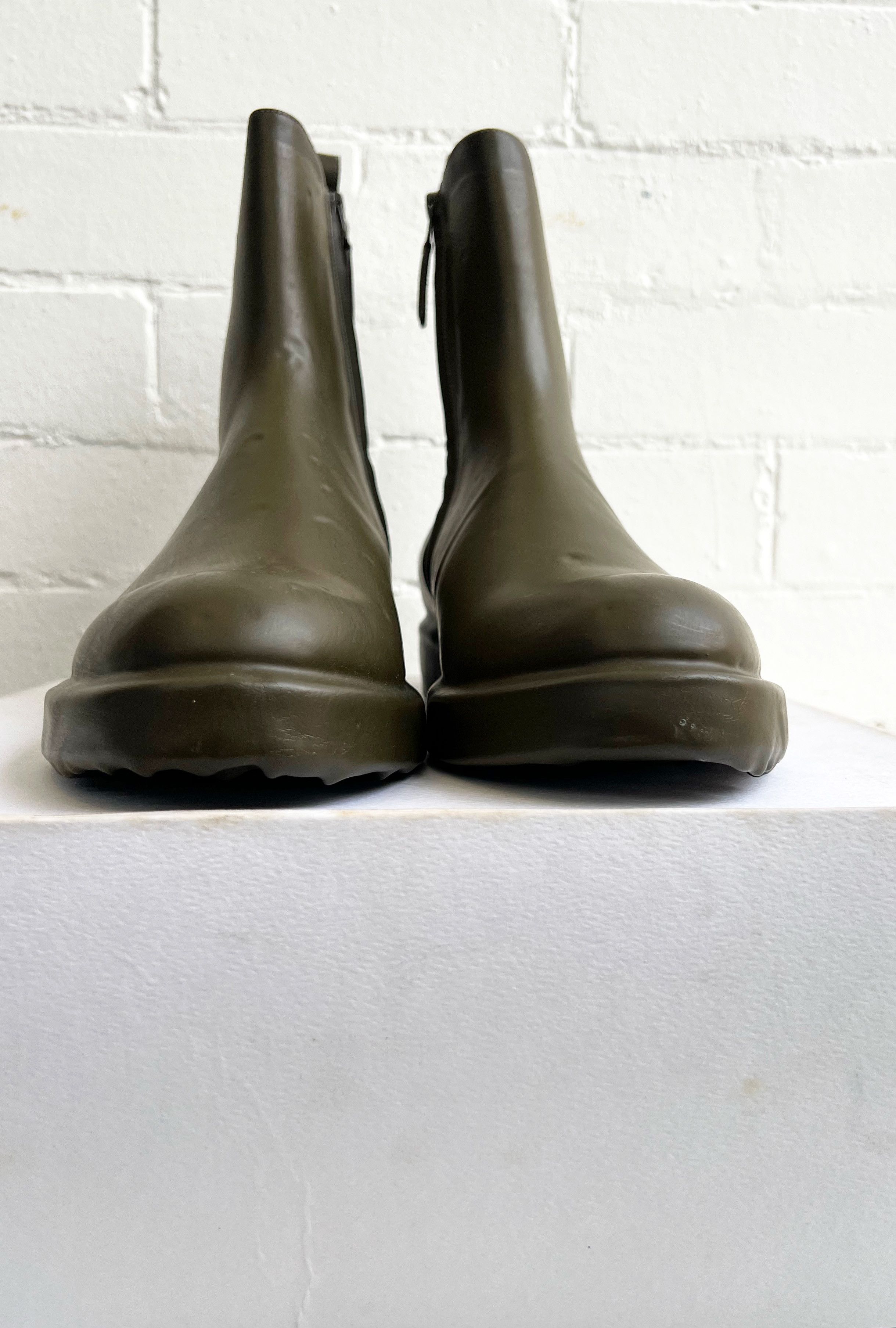 Balenciaga balenciaga polyurethene dipped boot Size US 11 / EU 44 - 3 Thumbnail