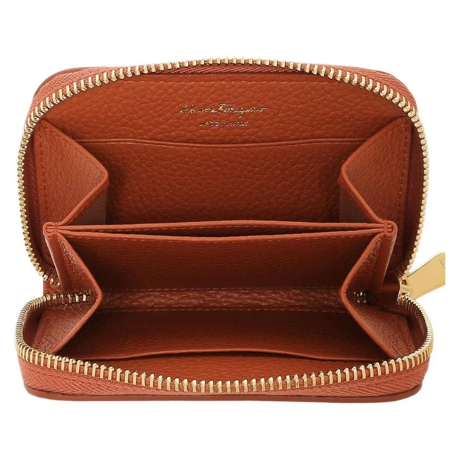 Salvatore Ferragamo o1s1rm1224 Size: OS / Wallet in Brown Size ONE SIZE - 4 Thumbnail