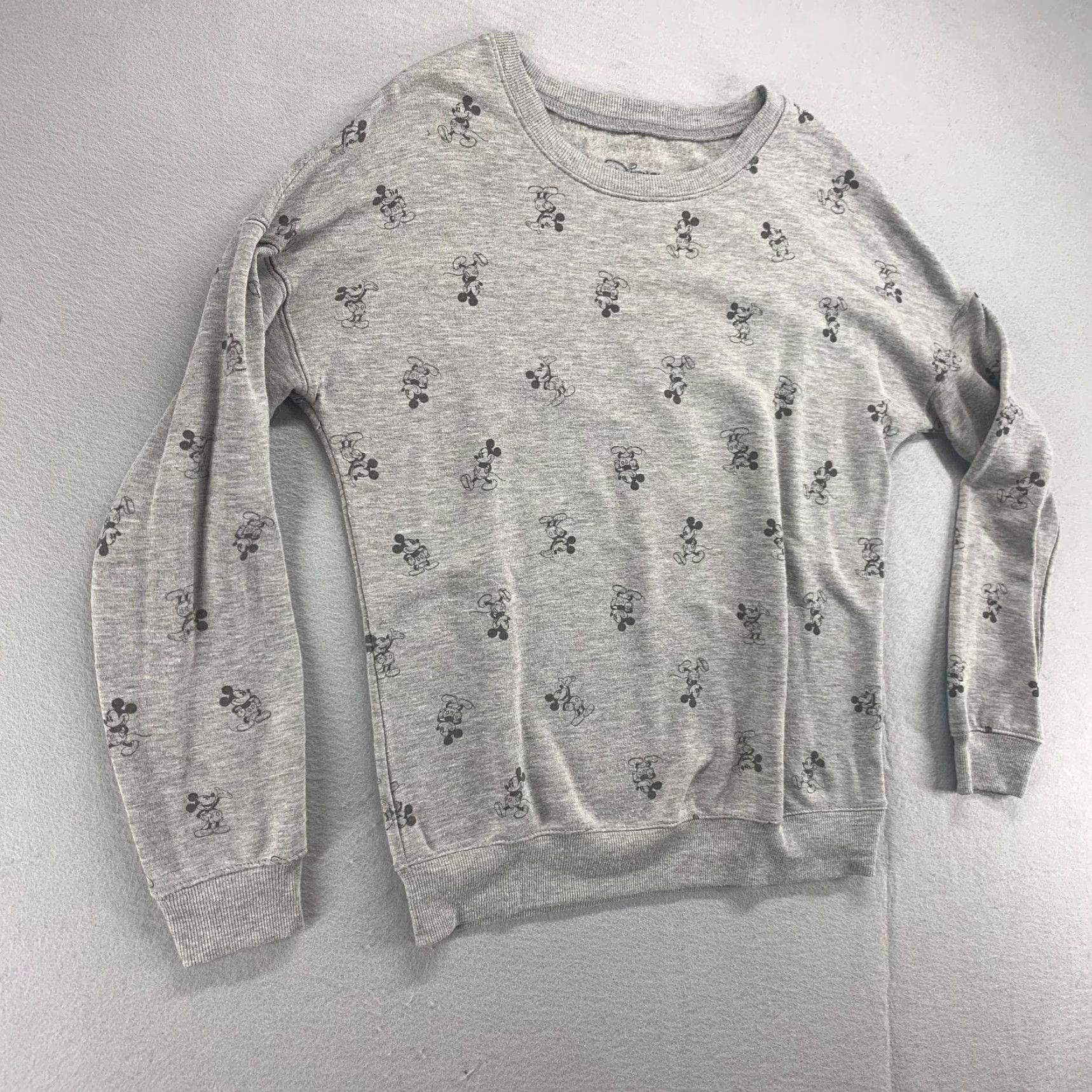 Disney Disney Sweatshirt Womens Medium Gray Mickey Mouse Stretch Long Sleeve Pullover Size M / US 6-8 / IT 42-44 - 2 Thumbnail