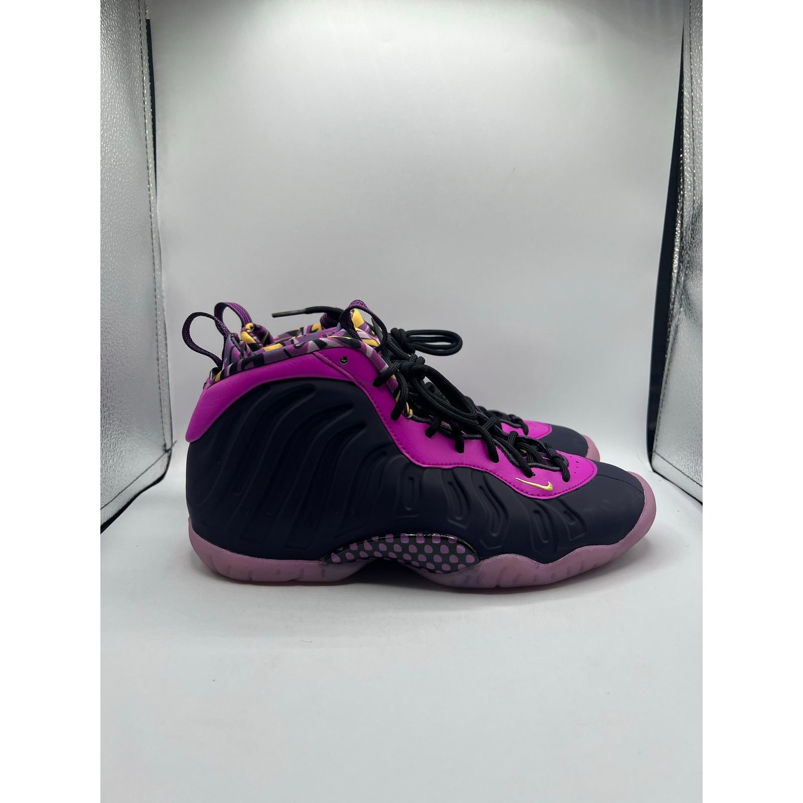 Nike Nike Little Posite One GS “Cave Purple” size 5.5 Y Size US 5.5 / EU 38 - 3 Thumbnail