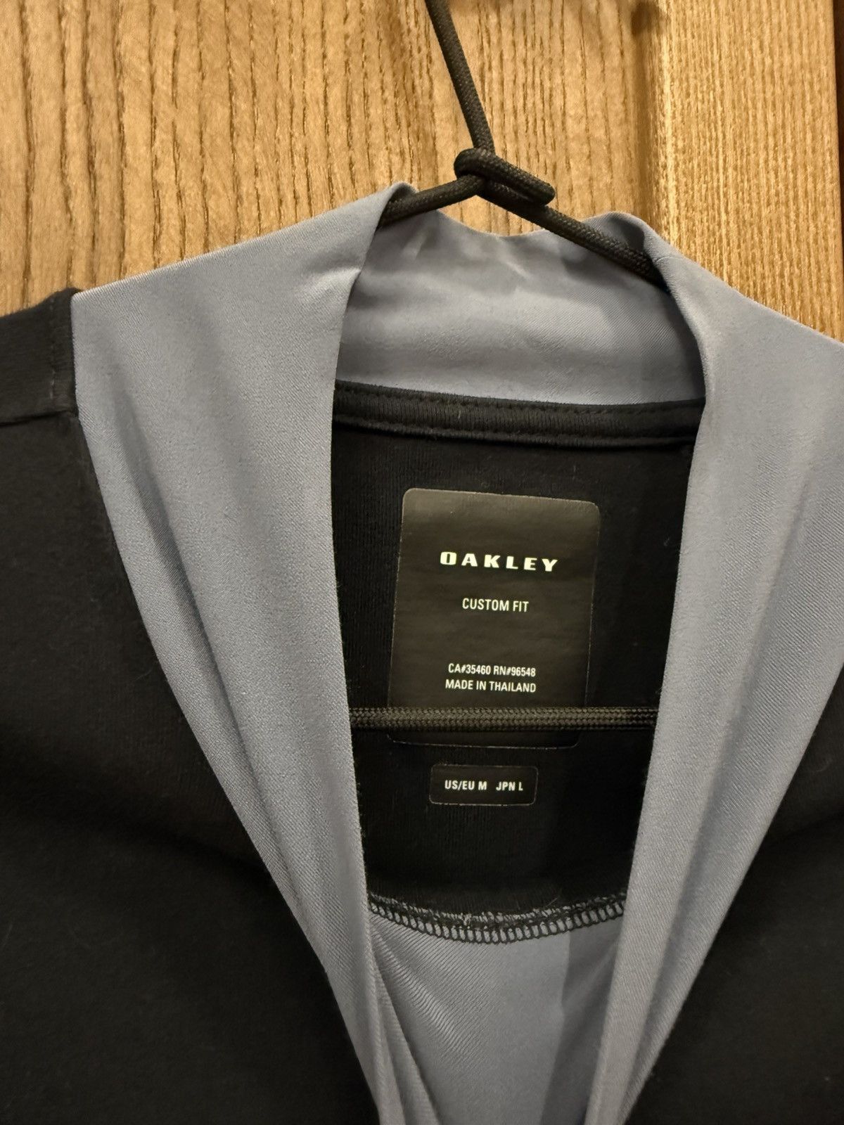 Oakley Oakley Custom Fit Black Pullover Long Sleeve Turtleneck Mens Size US M / EU 48-50 / 2 - 6 Thumbnail