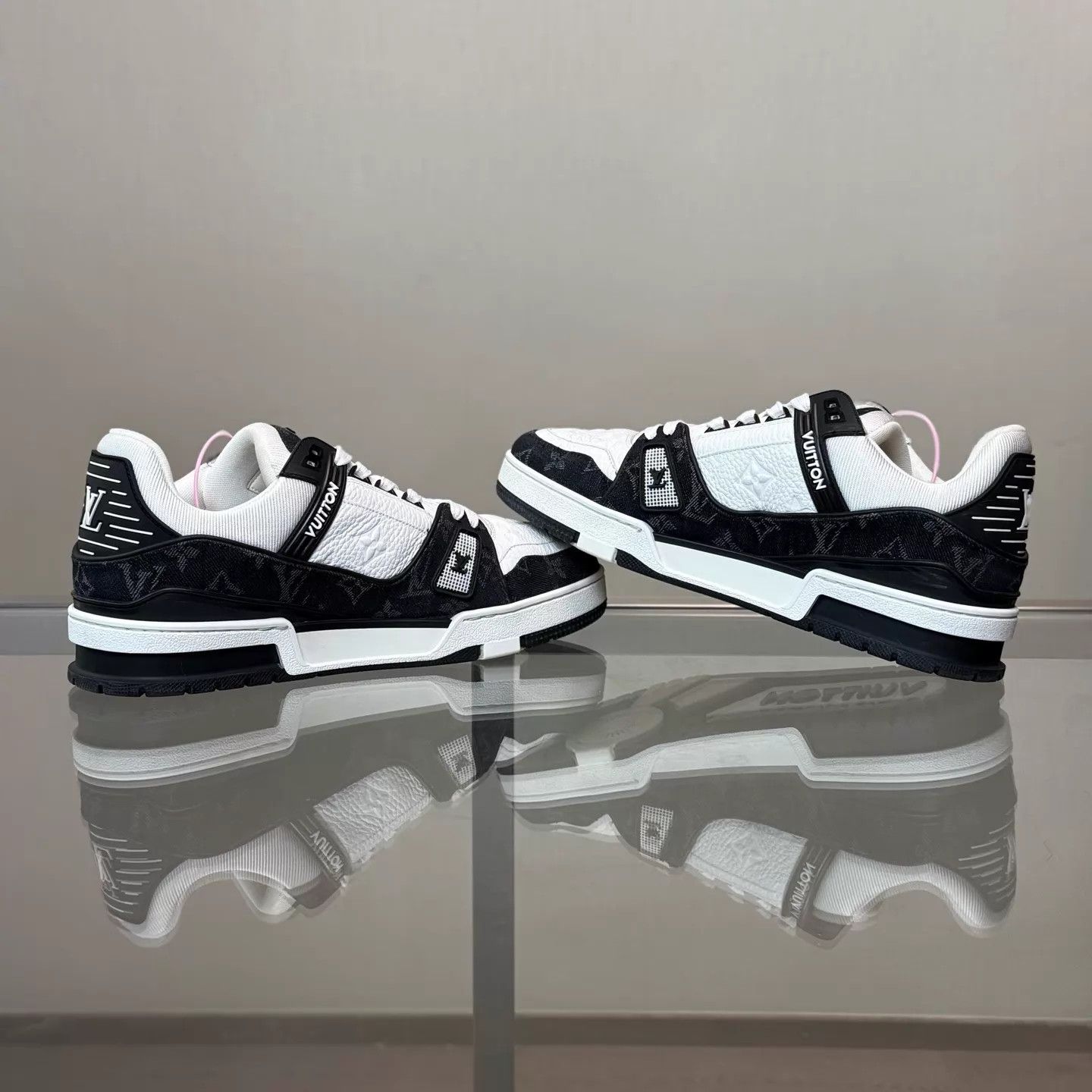 Louis Vuitton LV 24 Black & White Denim Men's 41/7 Size US 8 / EU 41 - 6 Thumbnail