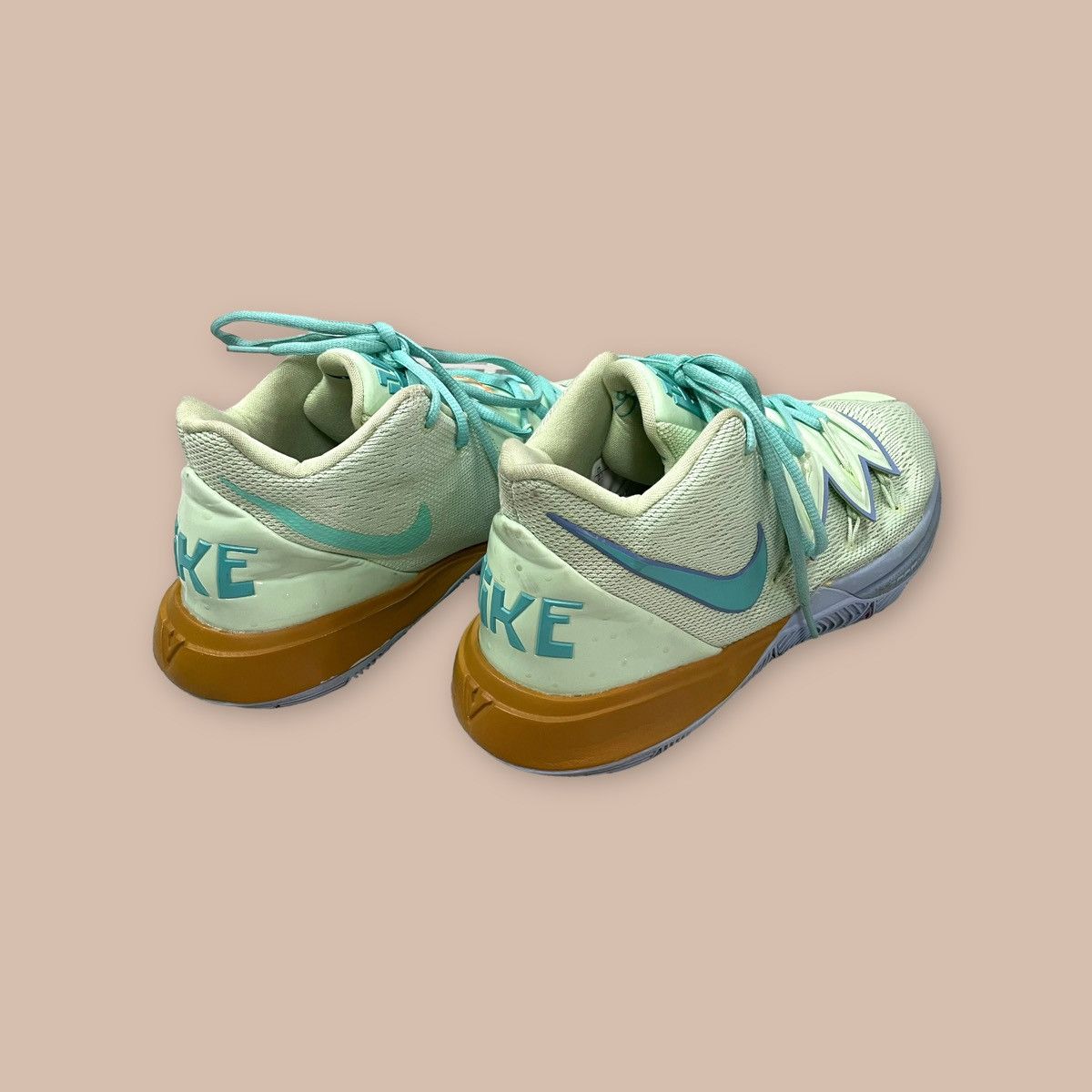 Nickelodeon Nike Kyrie 5 x SpongeBob SquarePants 'Squidward' Size US 10 / EU 43 - 5 Thumbnail