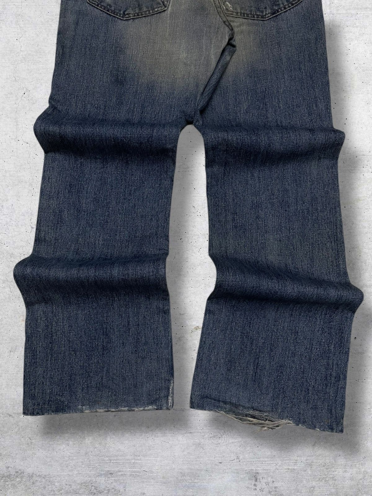 Armani Exchange VINTAGE ARMANI EXCHANGE FAMOUS DESIGNER DISTRESSED MUDWASH Size US 30 / EU 46 - 11 Thumbnail
