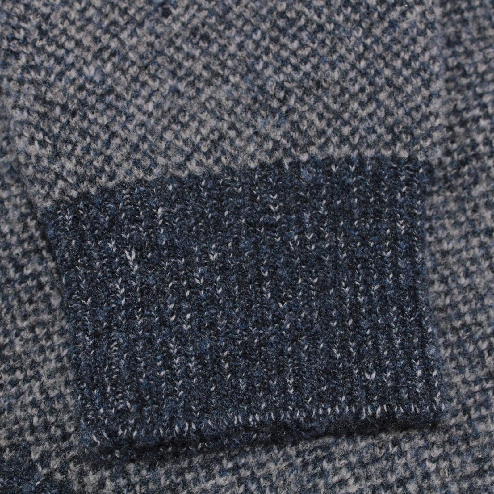 Peter Millar Peter Millar Sweater Size US M in Blue Size US M / EU 48-50 / 2 - 3 Thumbnail