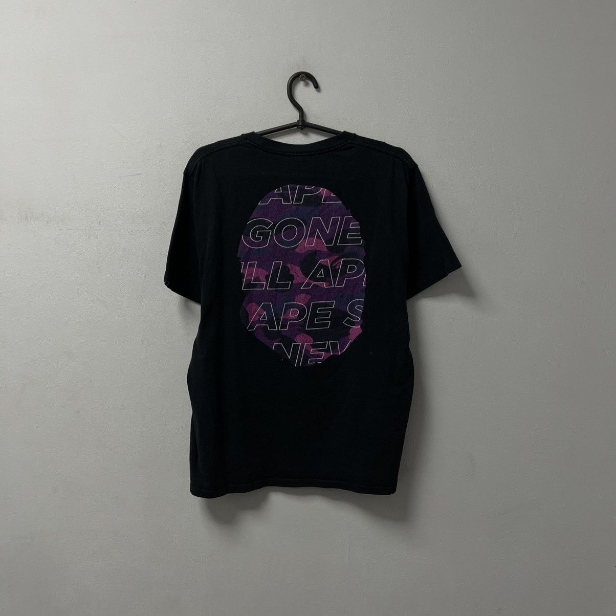 Bape A Bathing Ape Bape Big Logo T-shirt Men Size M Size US M / EU 48-50 / 2 - 8 Thumbnail