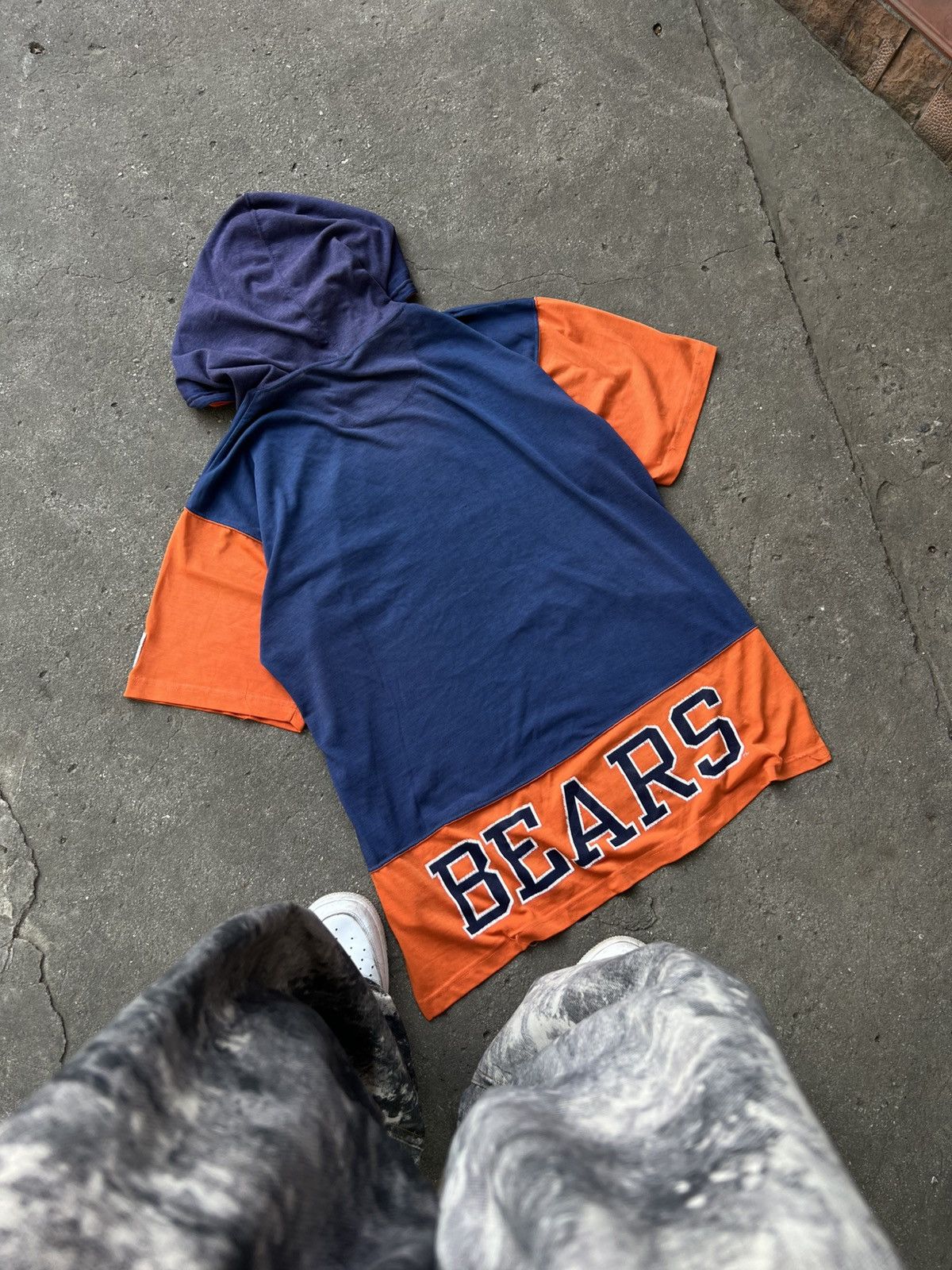 Starter VINTAGE 90’S STARTER CHICAGO BEARS NFL HOODED T SHIRT AOP Size US L / EU 52-54 / 3 - 10 Thumbnail