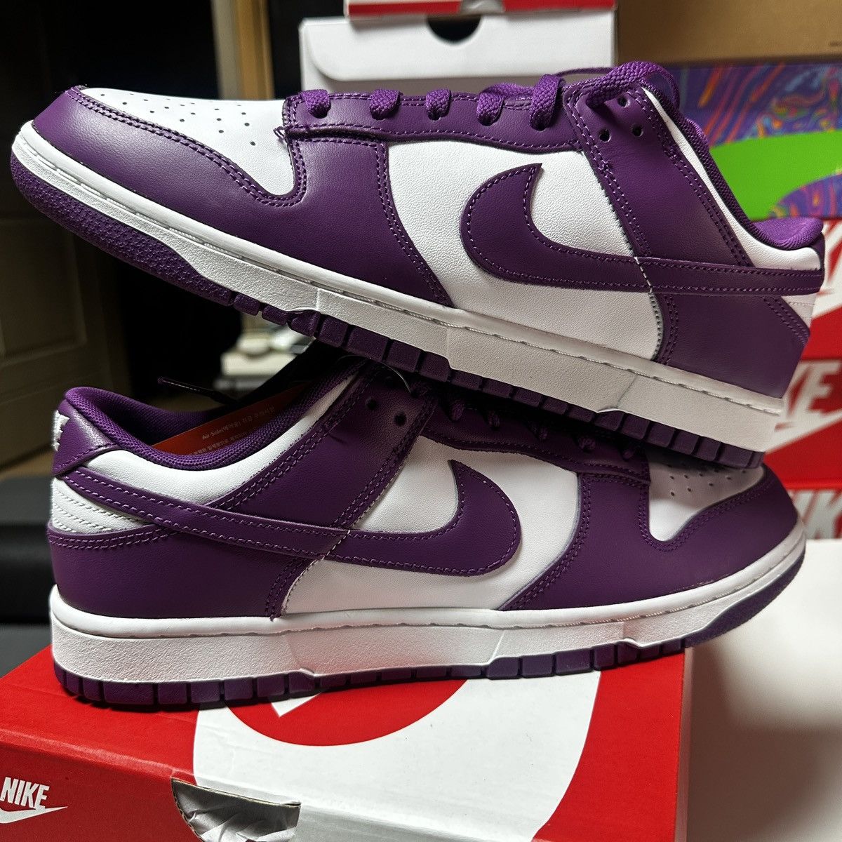 Nike **NEW** Size 10.5 US Men Nike DUNK LOW RETRO VIOTECH WHITE Size US 10.5 / EU 43-44 - 4 Thumbnail