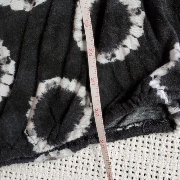 Michael Kors Michael Kors Tye Dyed Black & White Pullover Sz. S Blouse Tu Size S / US 4 / IT 40 - 9 Thumbnail