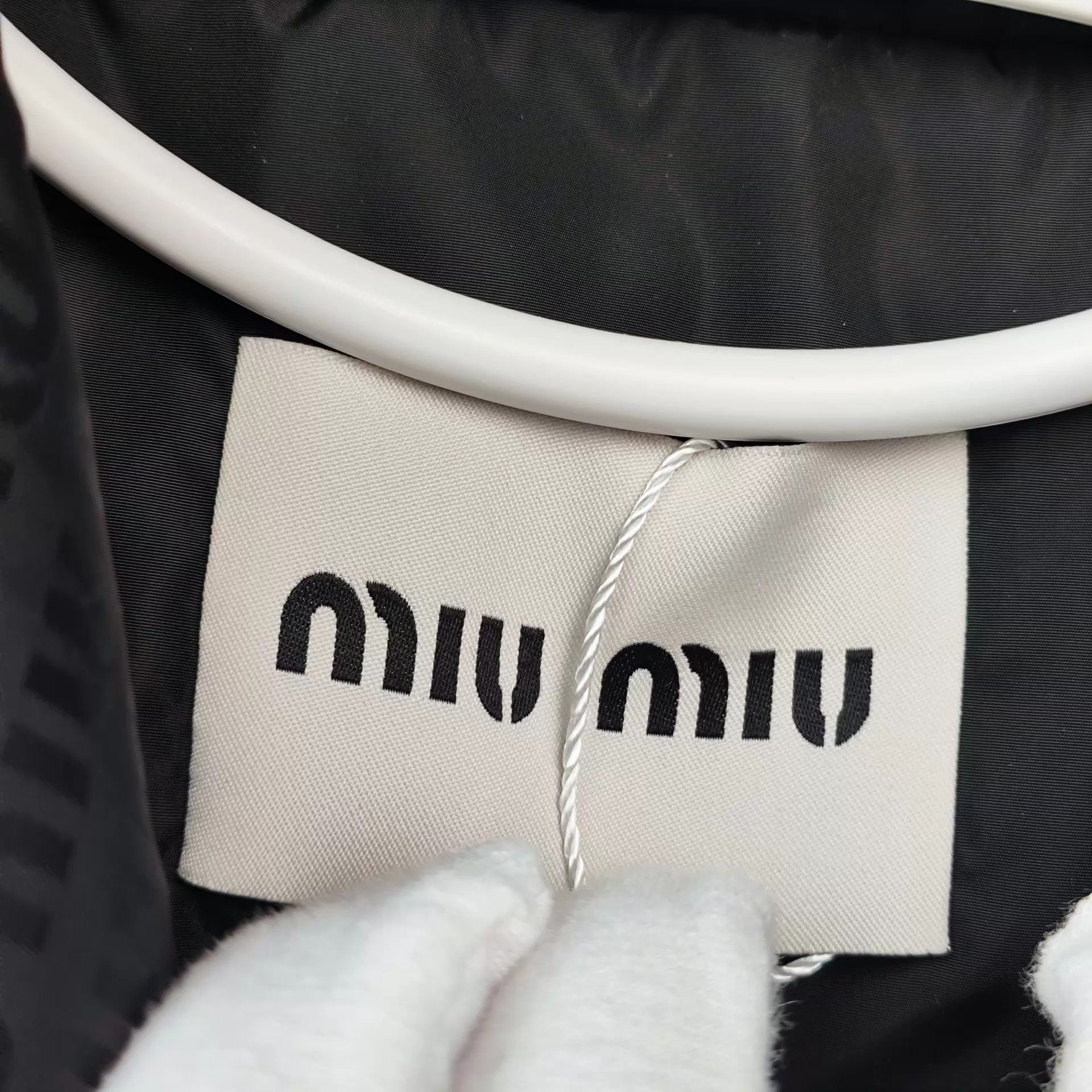 Miu Miu MIU MIU full print wide short puffer jacket women's black Size S / US 4 / IT 40 - 4 Thumbnail