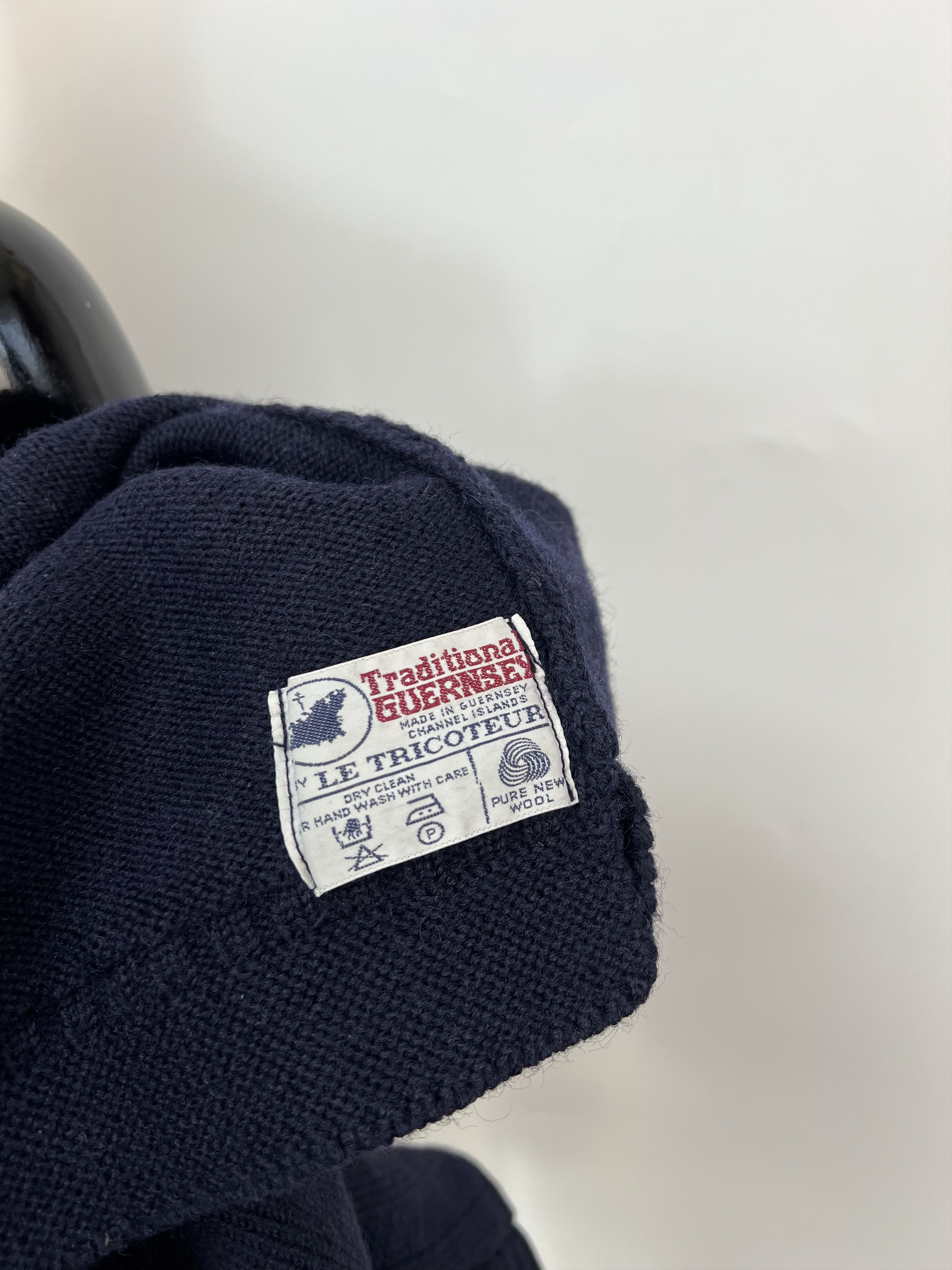 Le Tricoteur Guernsey Le Tricoteur Traditional Guernsey Wool Sweater Size S/M Size M / US 6-8 / IT 42-44 - 17 Thumbnail