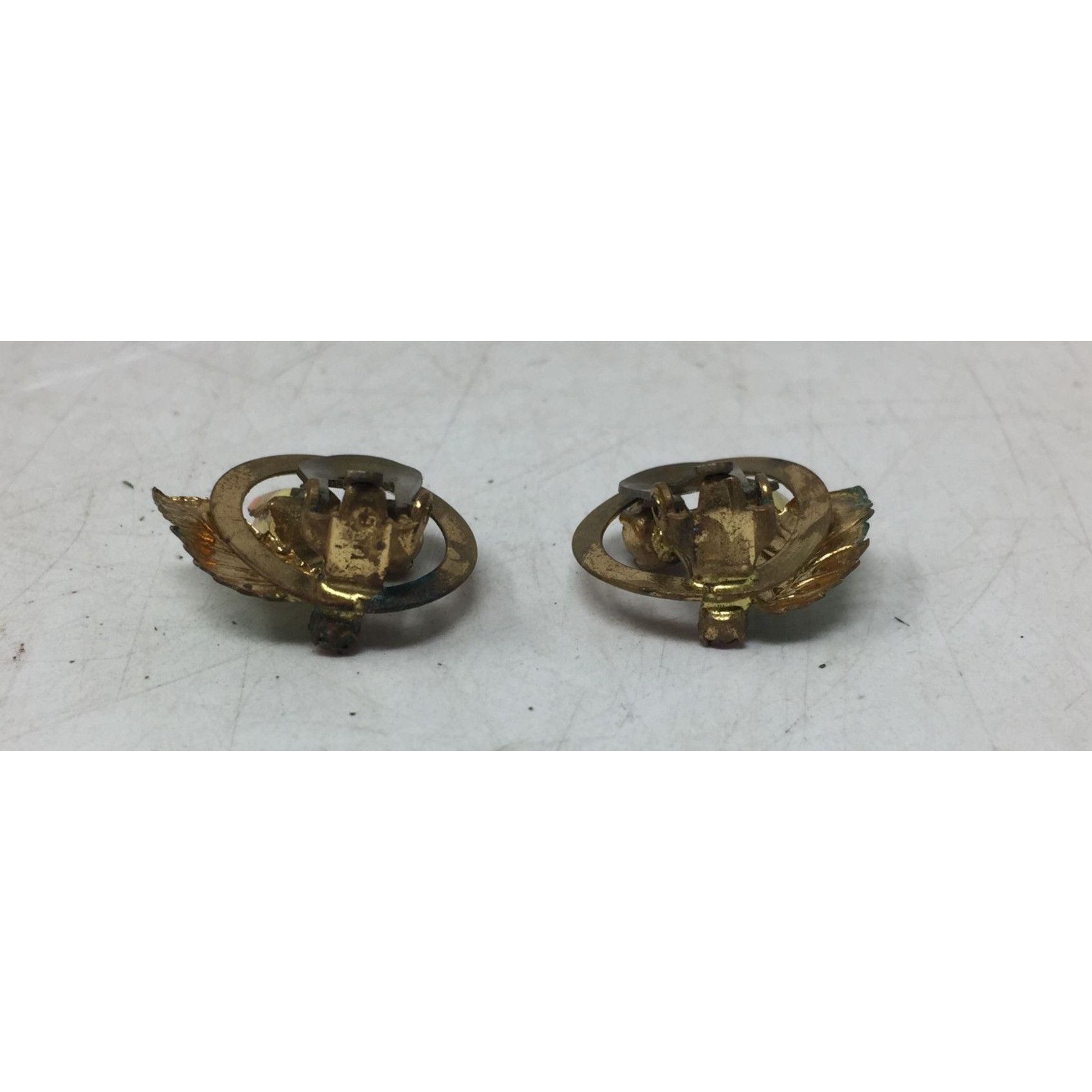 Other Women's Round Gold Tone Flower Clip on Earrings Size ONE SIZE - 2 Thumbnail