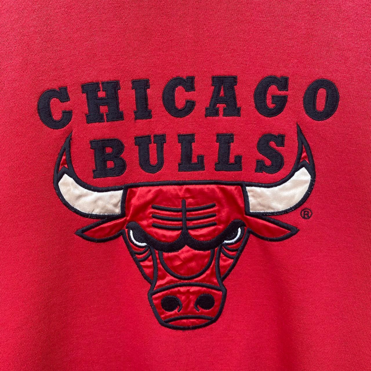 NBA × Vintage VINTAGE CHICAGO BULLS SWEATSHIRT XL PULLOVER RED Size US XL / EU 56 / 4 - 4 Thumbnail
