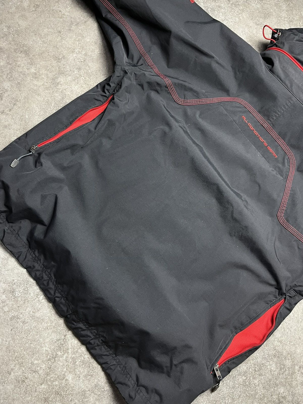 Nike ACG Nike ACG Vintage Ski Jacket Excellent Condition Size US XL / EU 56 / 4 - 15 Thumbnail