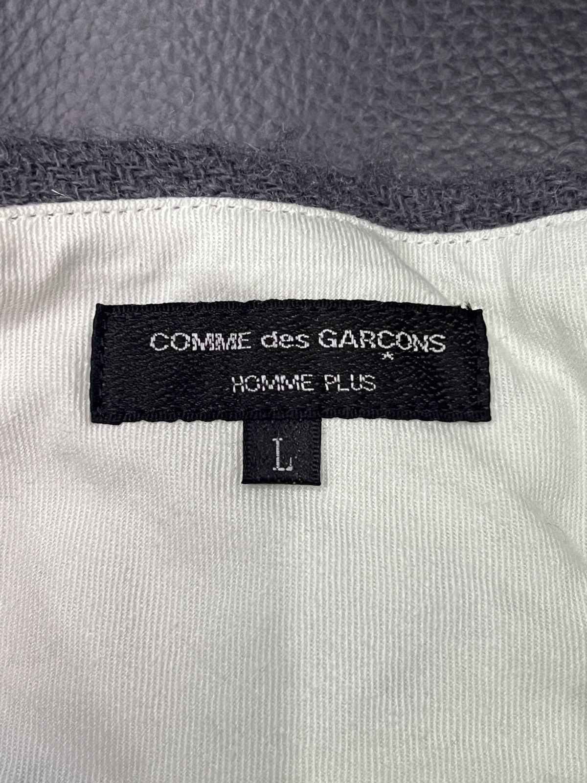 Comme des Garcons Homme Plus Comme des Garçons Homme Plus FW22 Runway Felted Pleated Wool Size US 34 / EU 50 - 14 Thumbnail